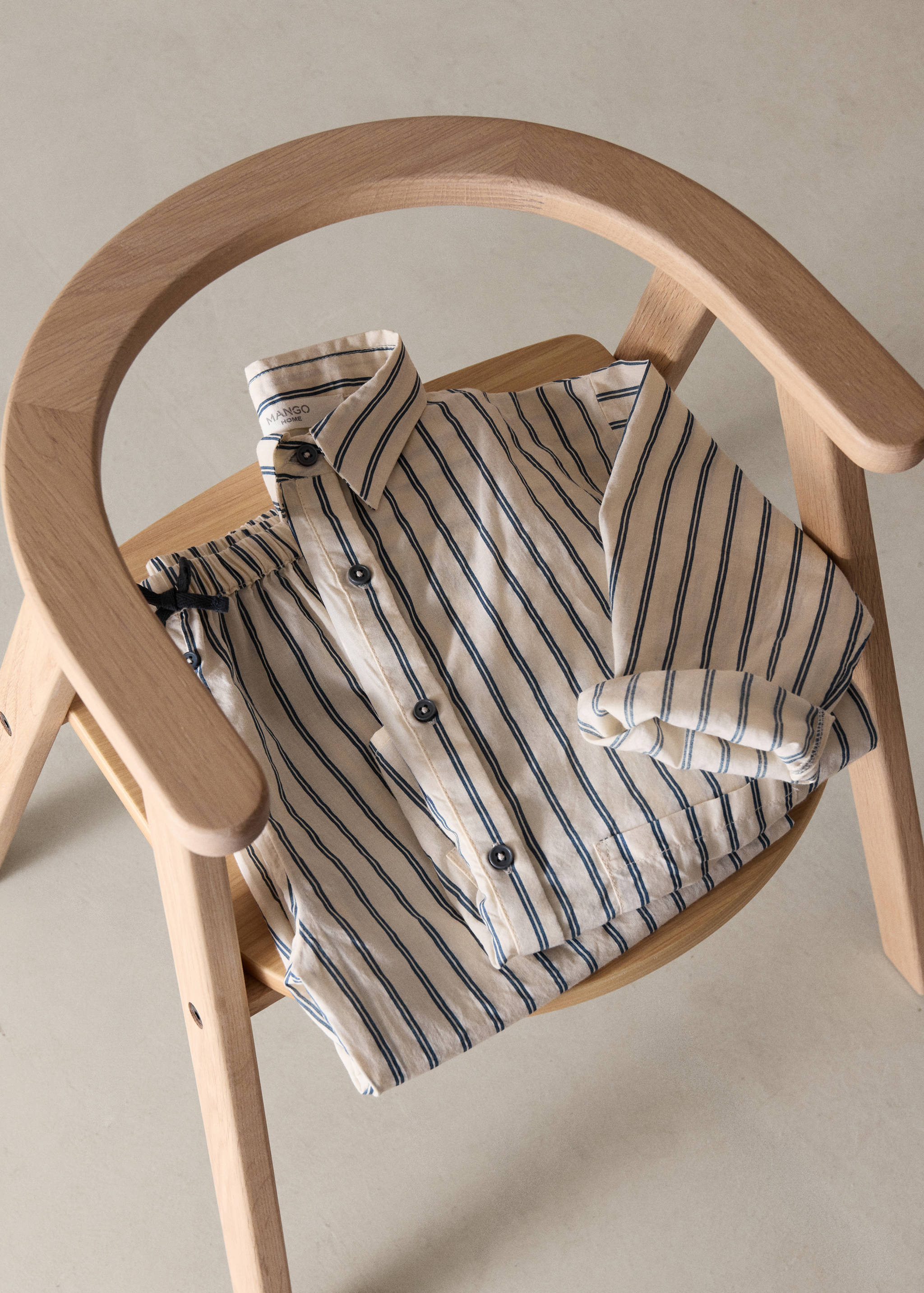 100% cotton striped pyjama shirt - General plane