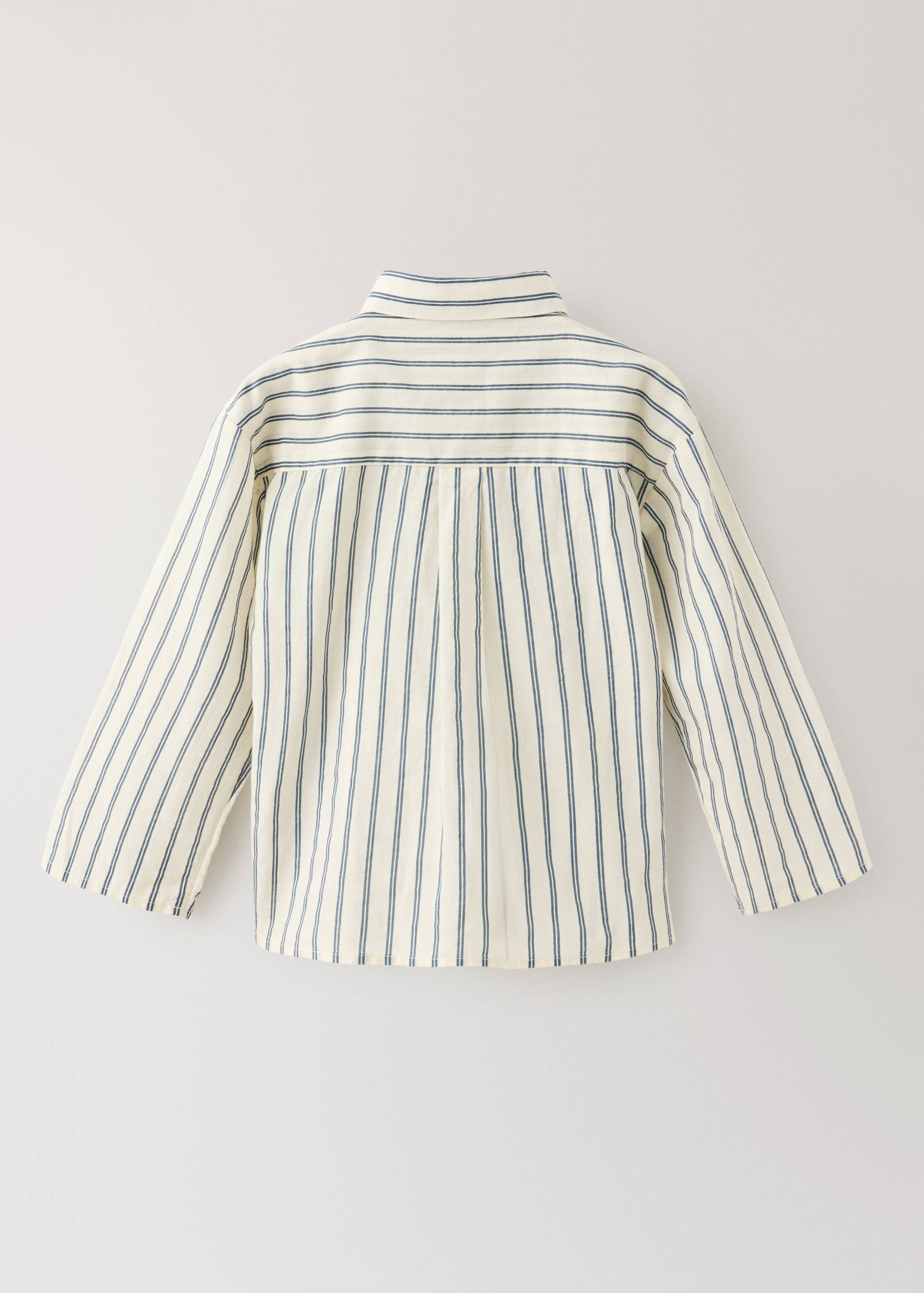 100% cotton striped pyjama shirt - Details of the article 1