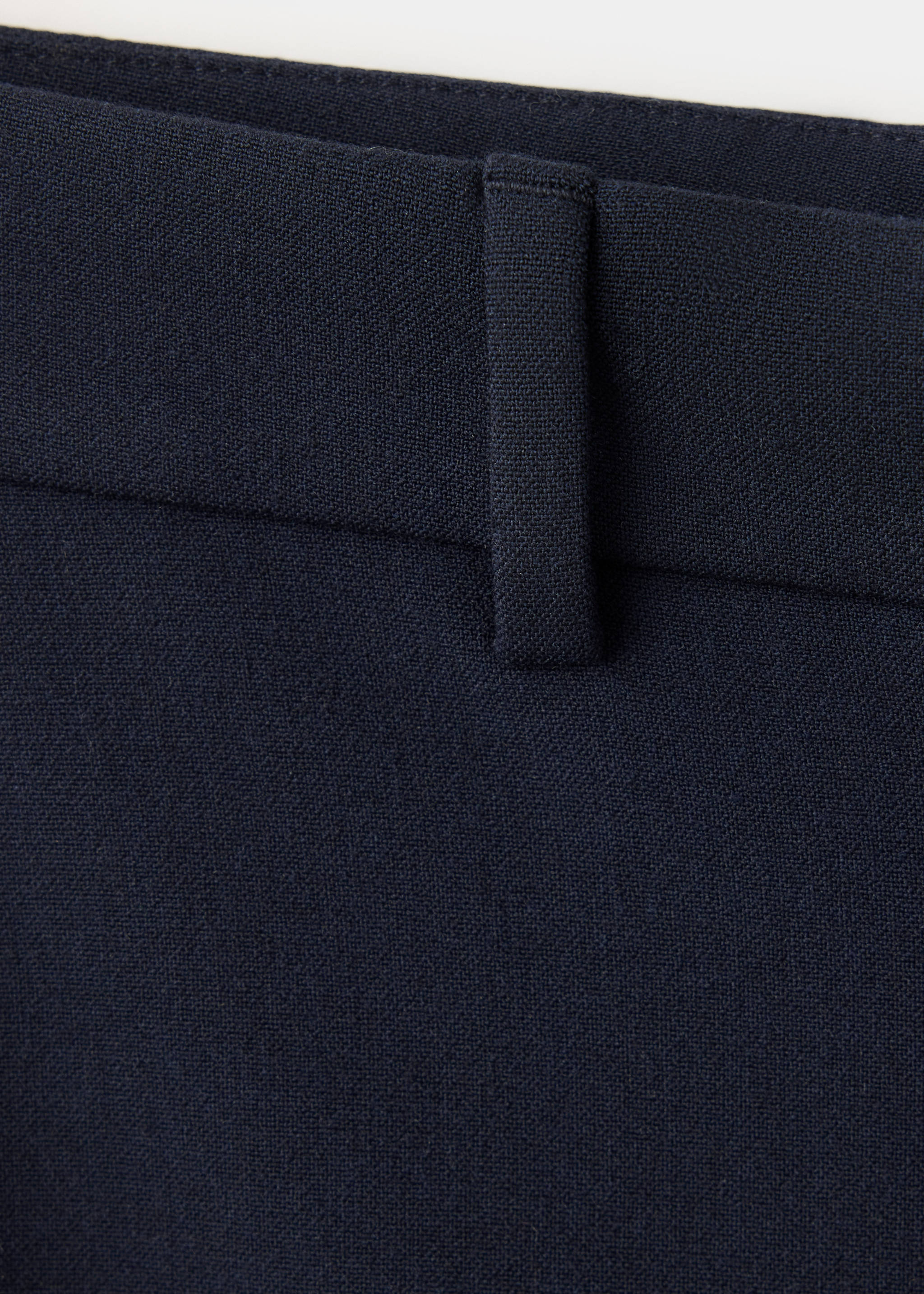 Straight mid-rise trousers - Details of the article 8