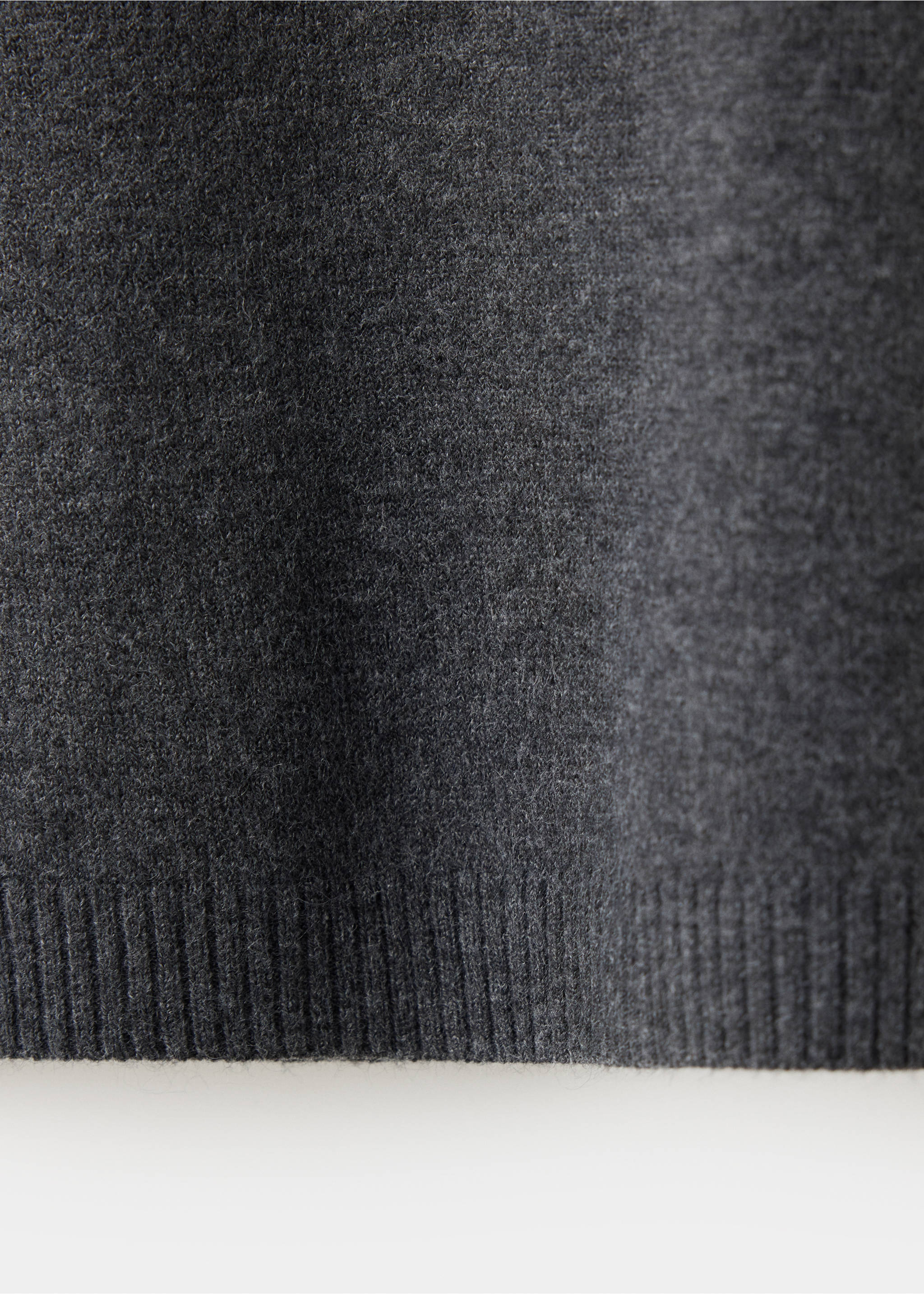 Short-sleeved knit dress - Details of the article 0, Charcoal. Ref: 37095836-00.