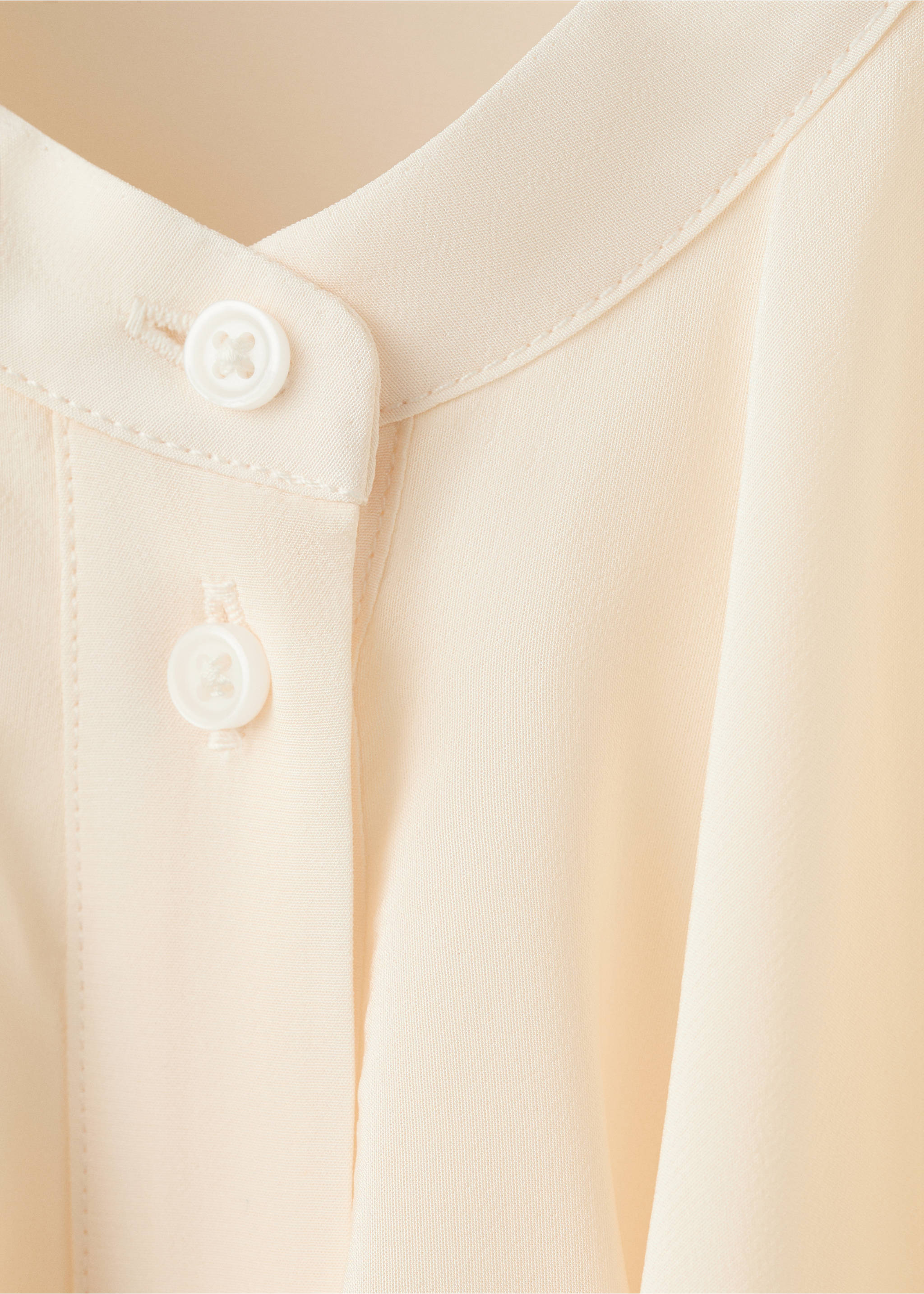 Blouse fluide volants - Détail de l'article 8, Écru. Ref: 37095844-00.