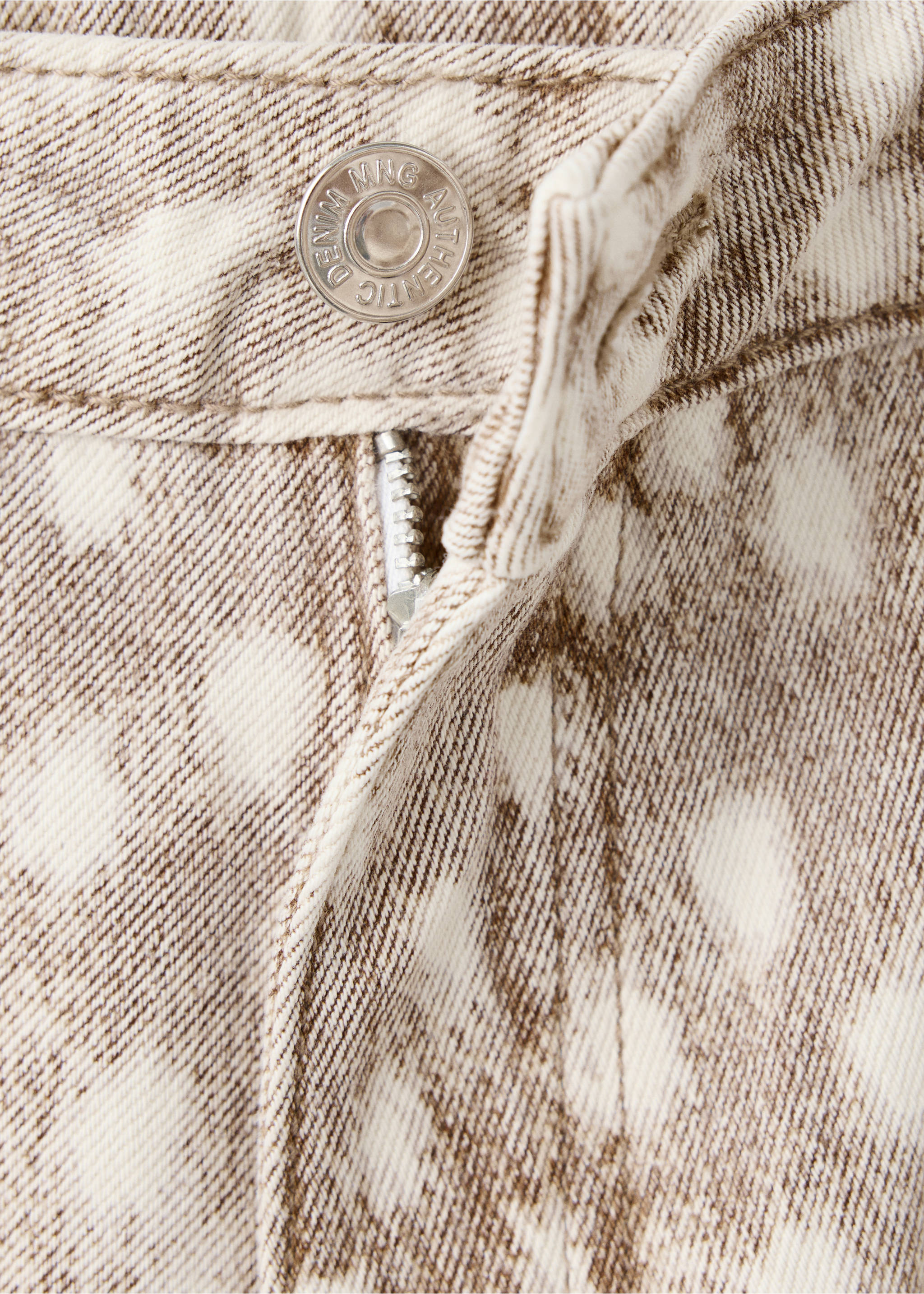 Jeans rectos estampado ciervo - Detalle del artículo 8, Marrón. Ref: 37095845-00.