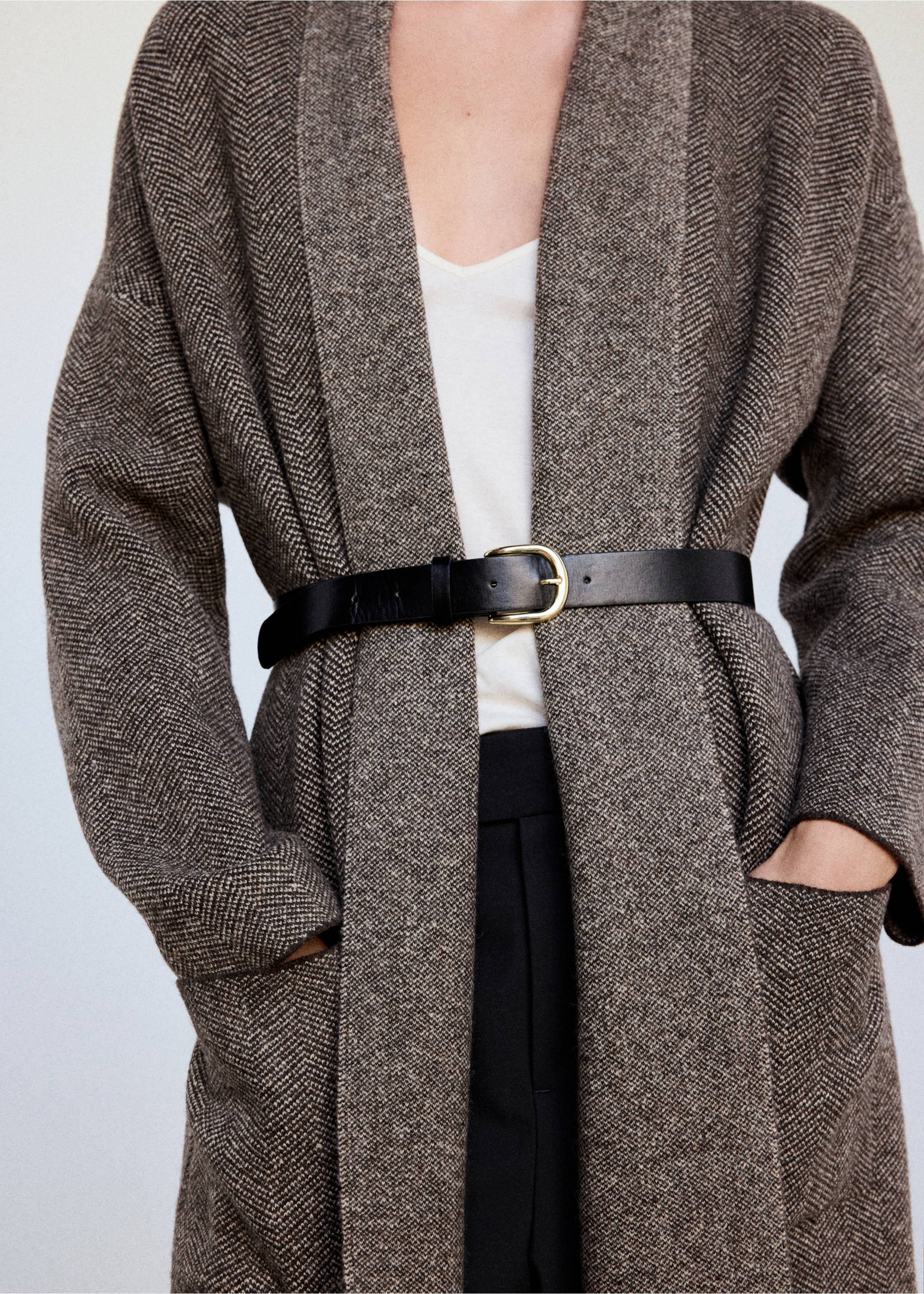 Belted knit coat - Details of the article 1, Medium Brown. Ref: 37095846-00.