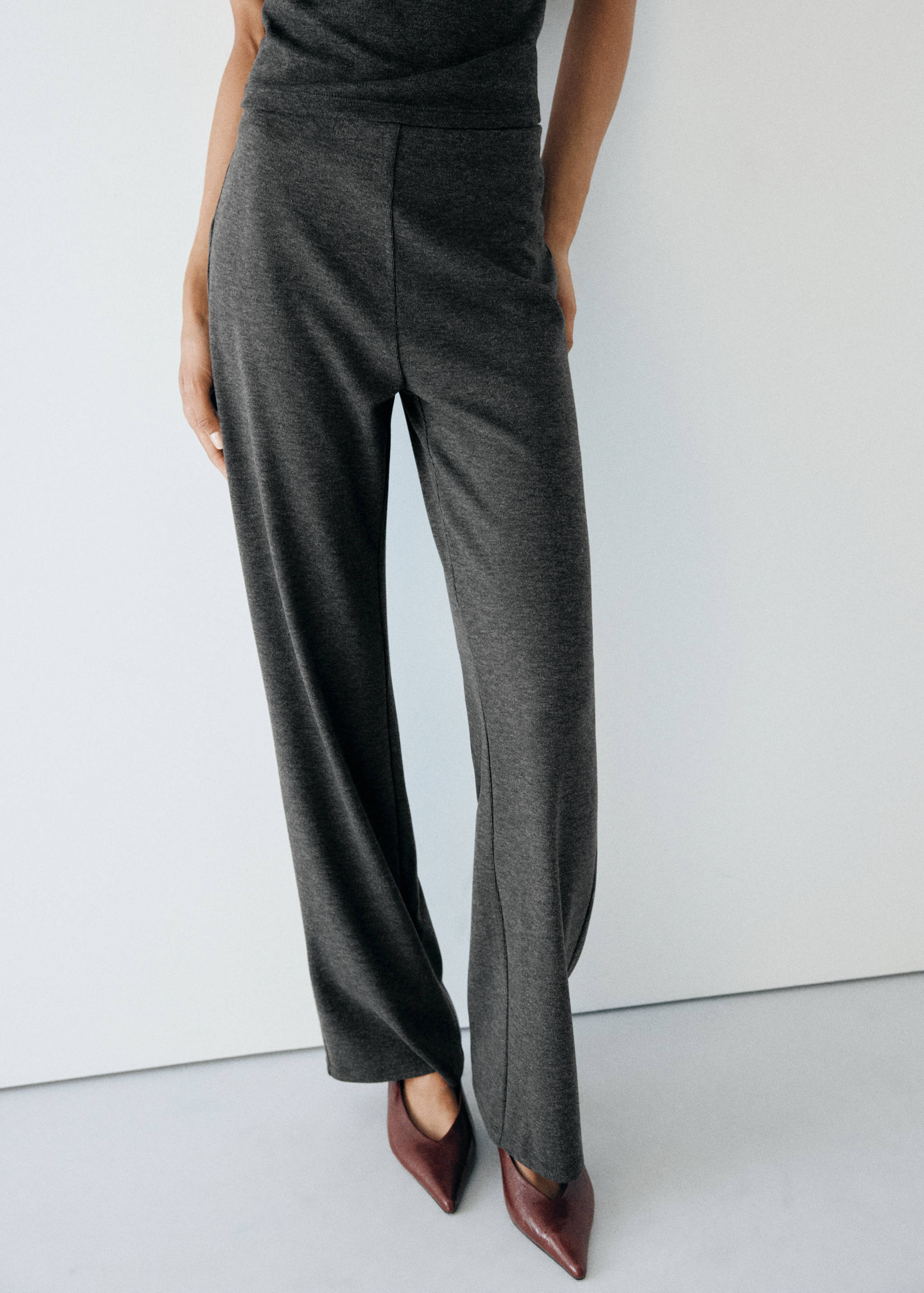 Ribbed straight-leg trousers - Medium plane