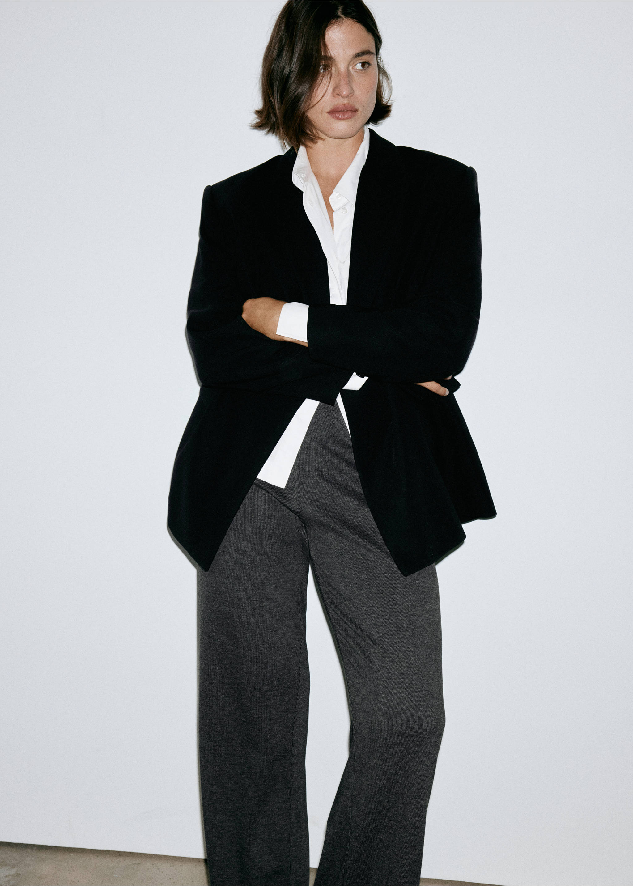 Ribbed straight-leg trousers - Details of the article 6, Dark Heather Grey. Ref: 37095848-00.