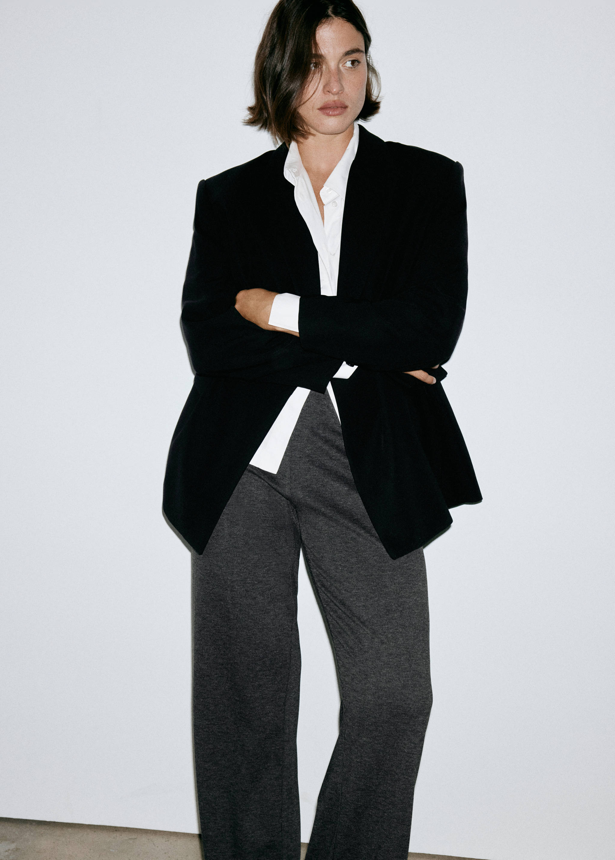 Ribbed straight-leg trousers - Details of the article 6