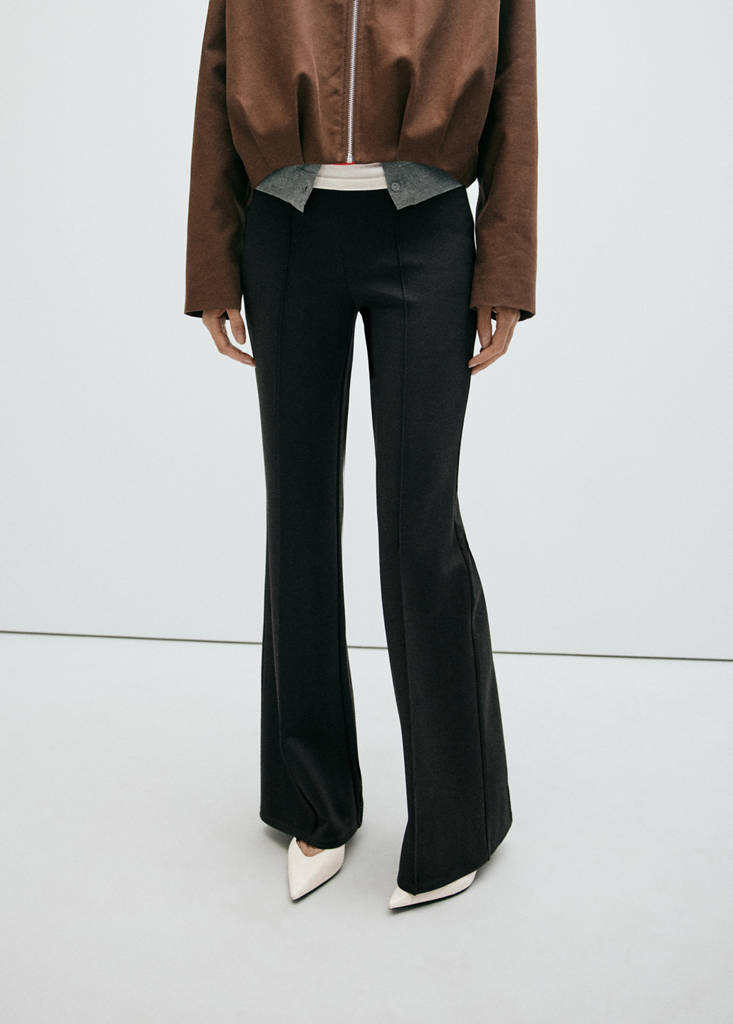 Straight seam leggings — Black