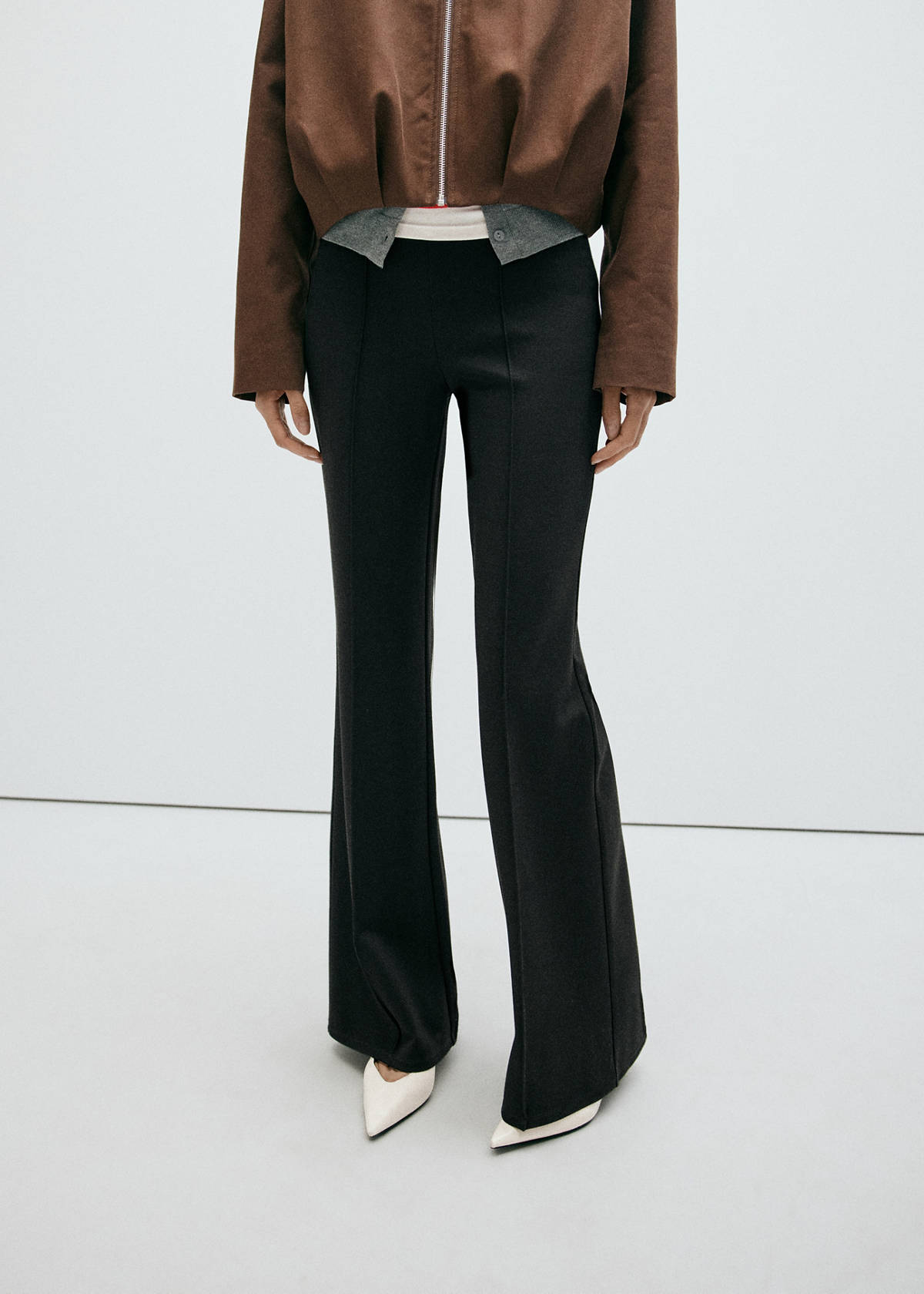 Straight seam leggings — Black