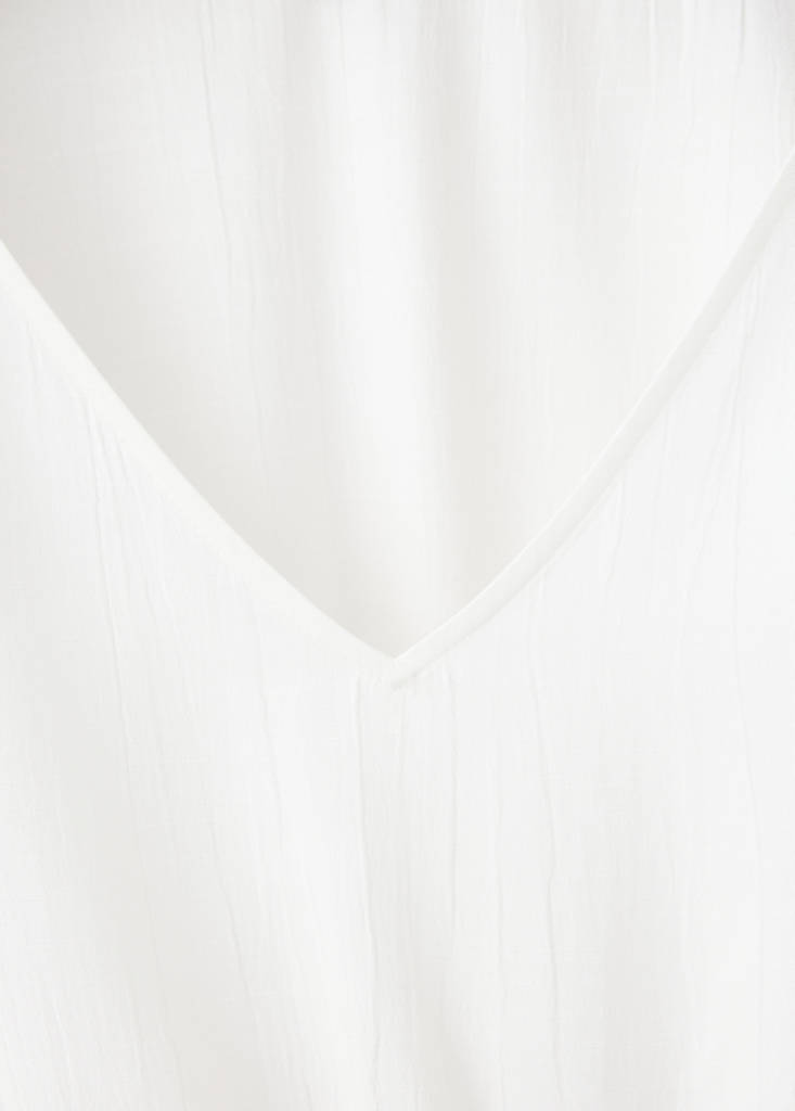 Textured blouse with puffed texture — Off White