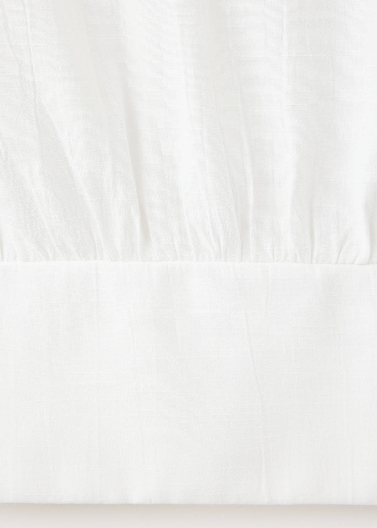 Textured blouse with puffed texture — Off White