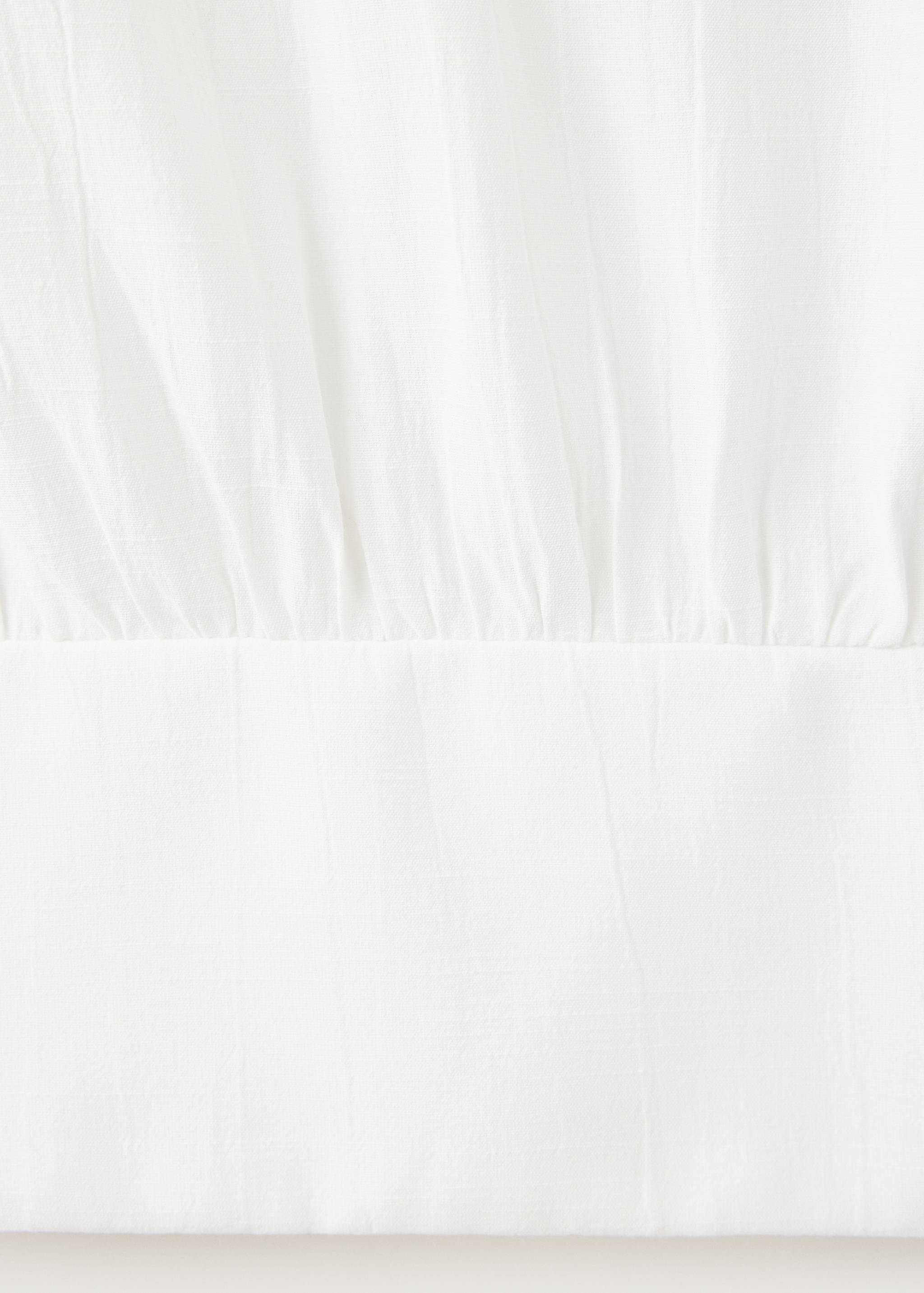 Textured blouse with puffed texture - Details of the article 0