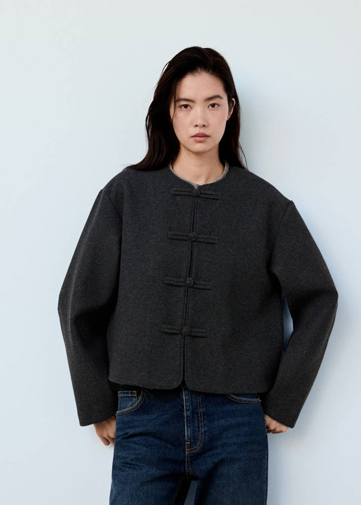 Straight jacket with toggle fastening — Charcoal