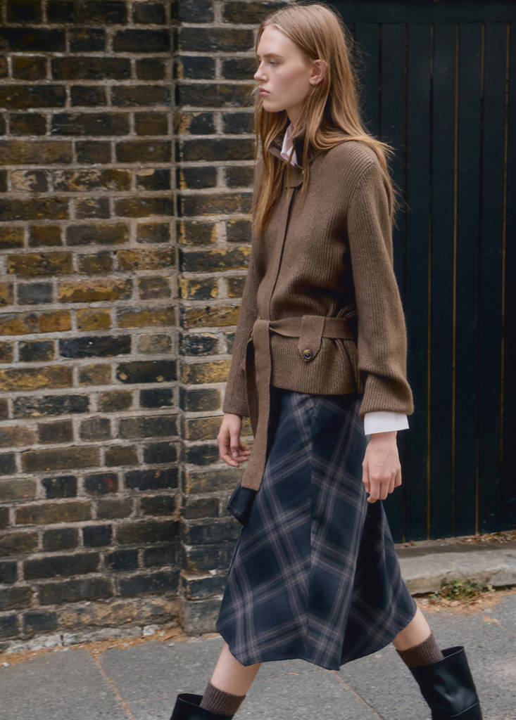 Knitted jacket with belt — Chocolate