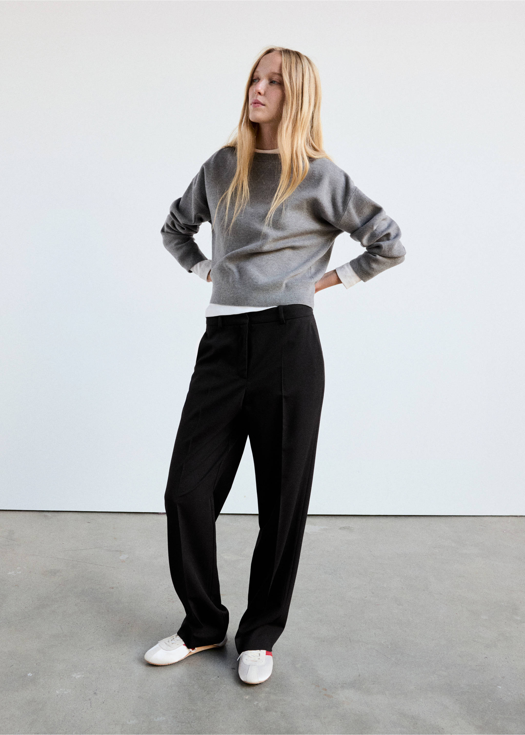 Straight suit trousers - General plane, Black. Ref: 37095858-02.