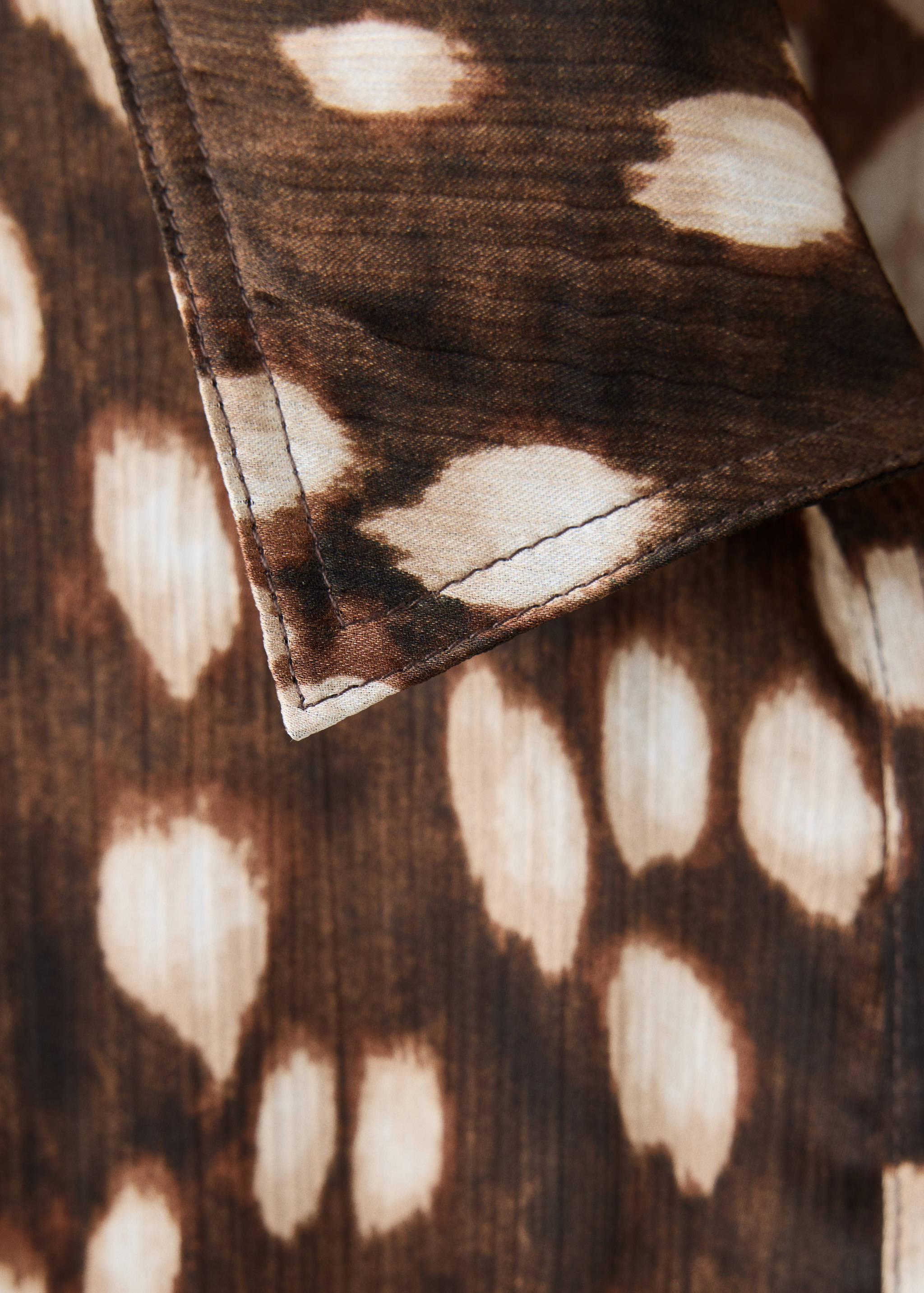 Printed shirt dress - Details of the article 0