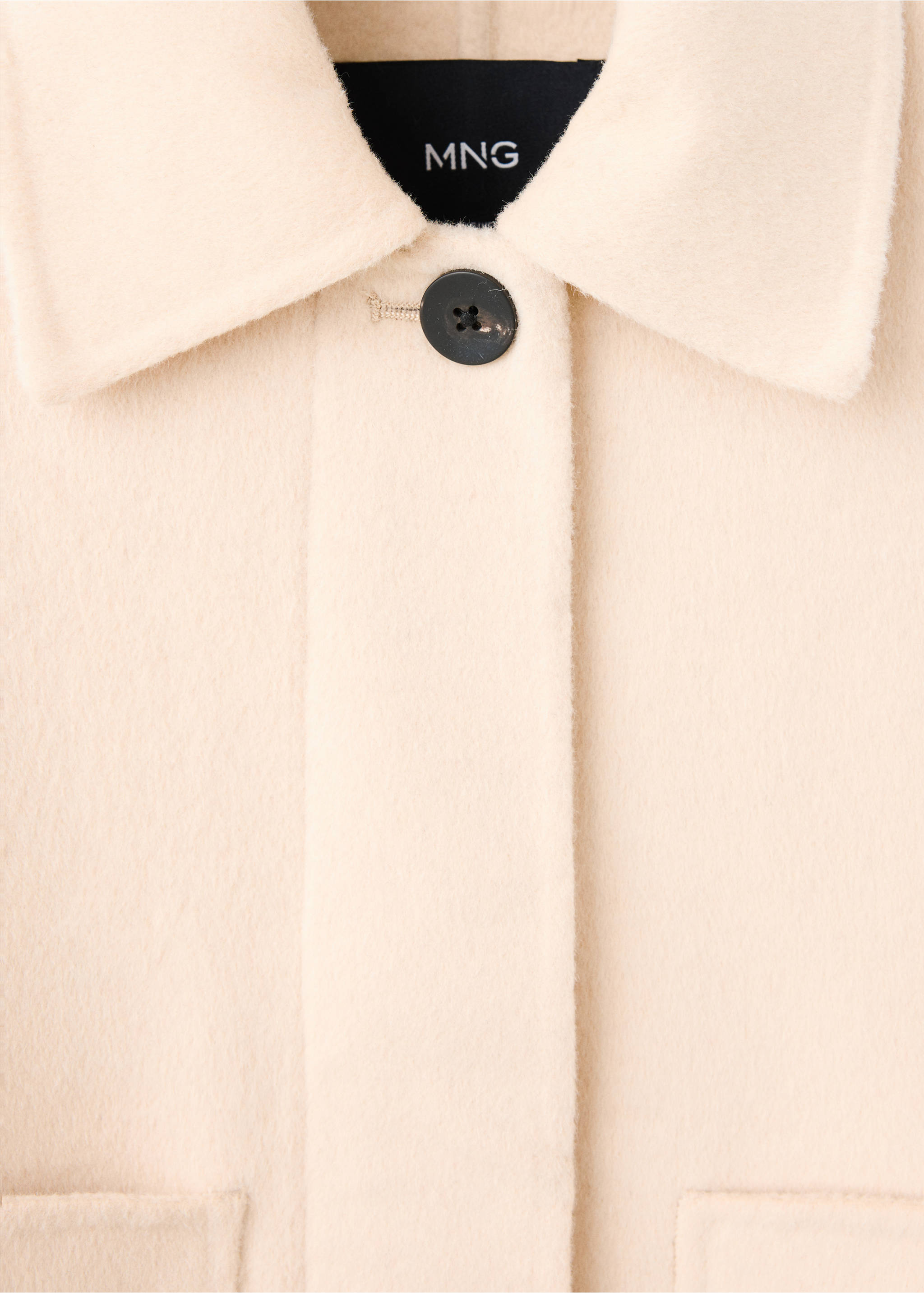 Cropped wool-blend jacket with patch pockets - Details of the article 8, Ecru. Ref: 37095865-00.