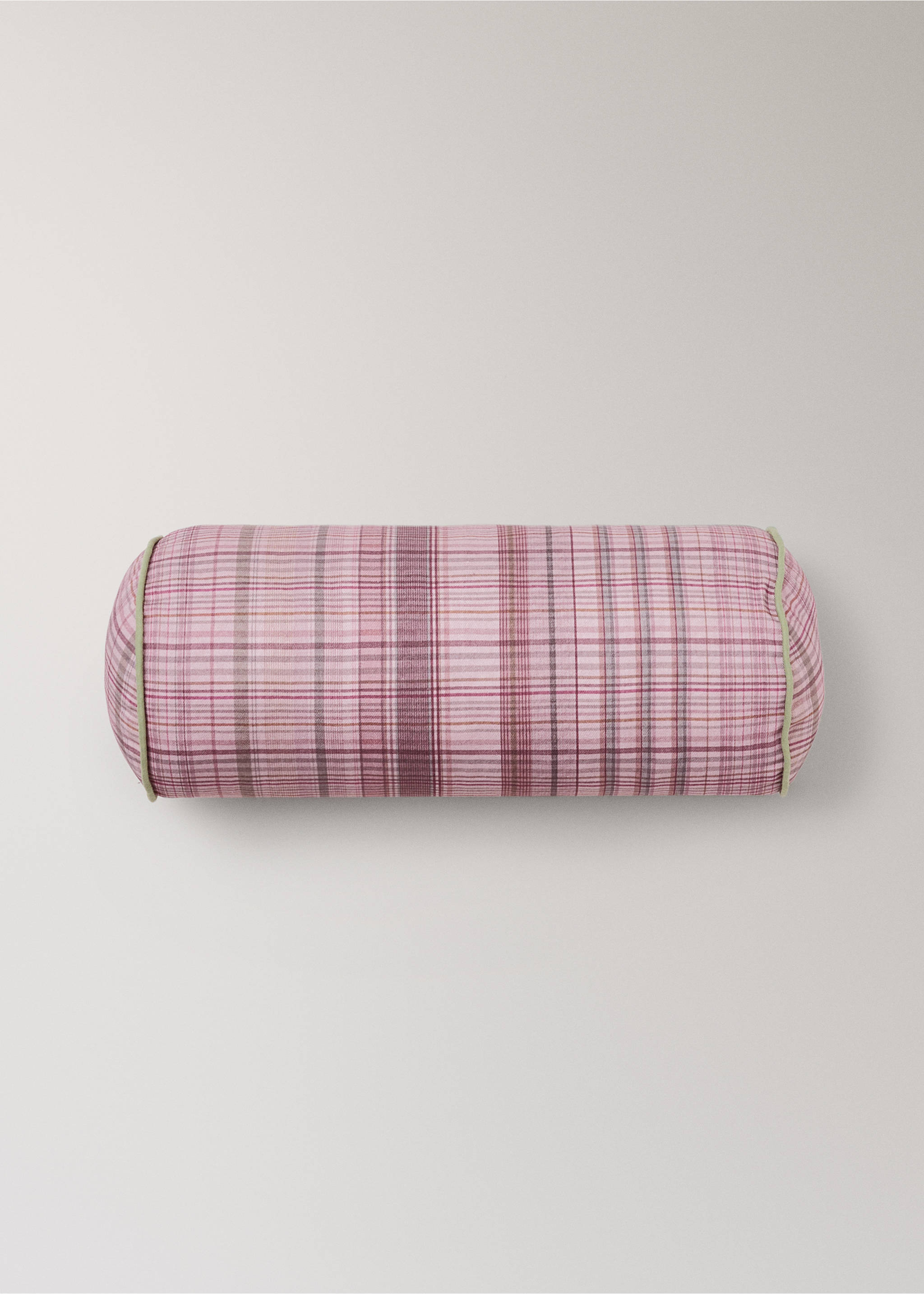 Children’s cylindrical cotton canvas cushion with contrast detailing - Article without model, Light/Pastel Purple. Ref: 37095873-00.