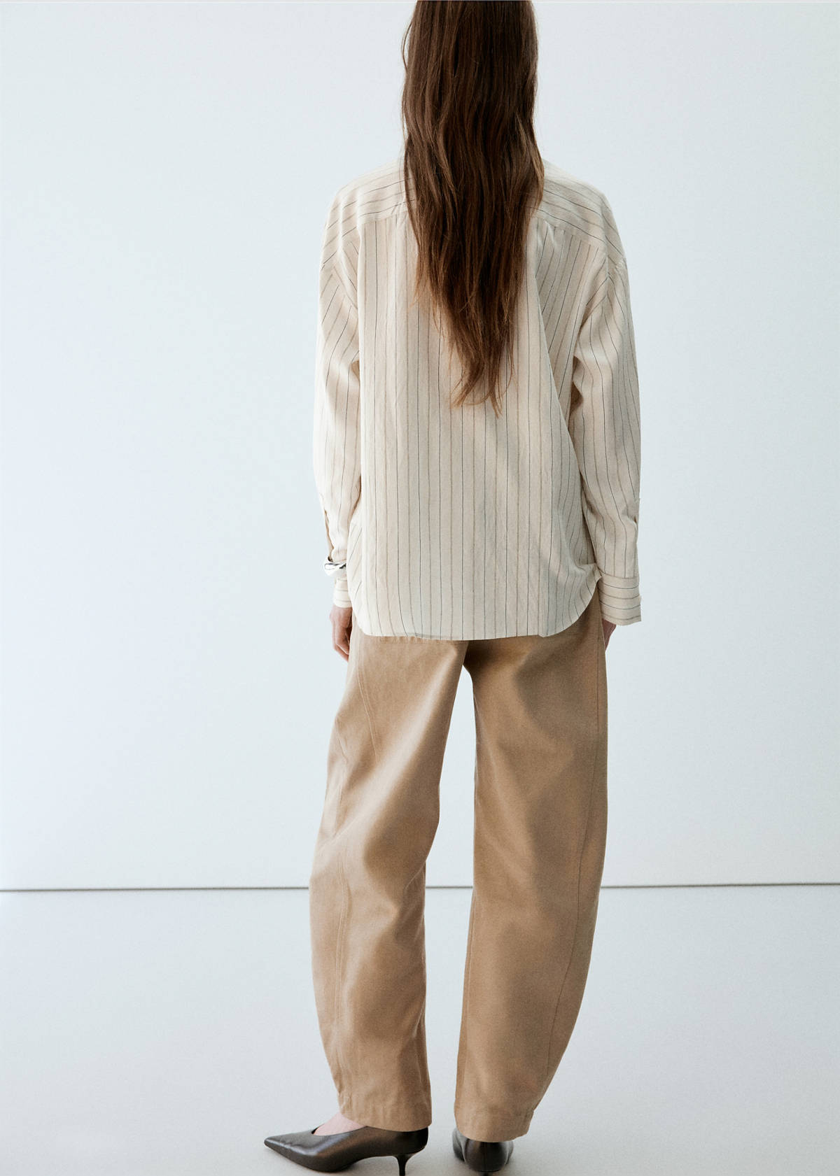 Striped shirt with stand-up collar — Beige