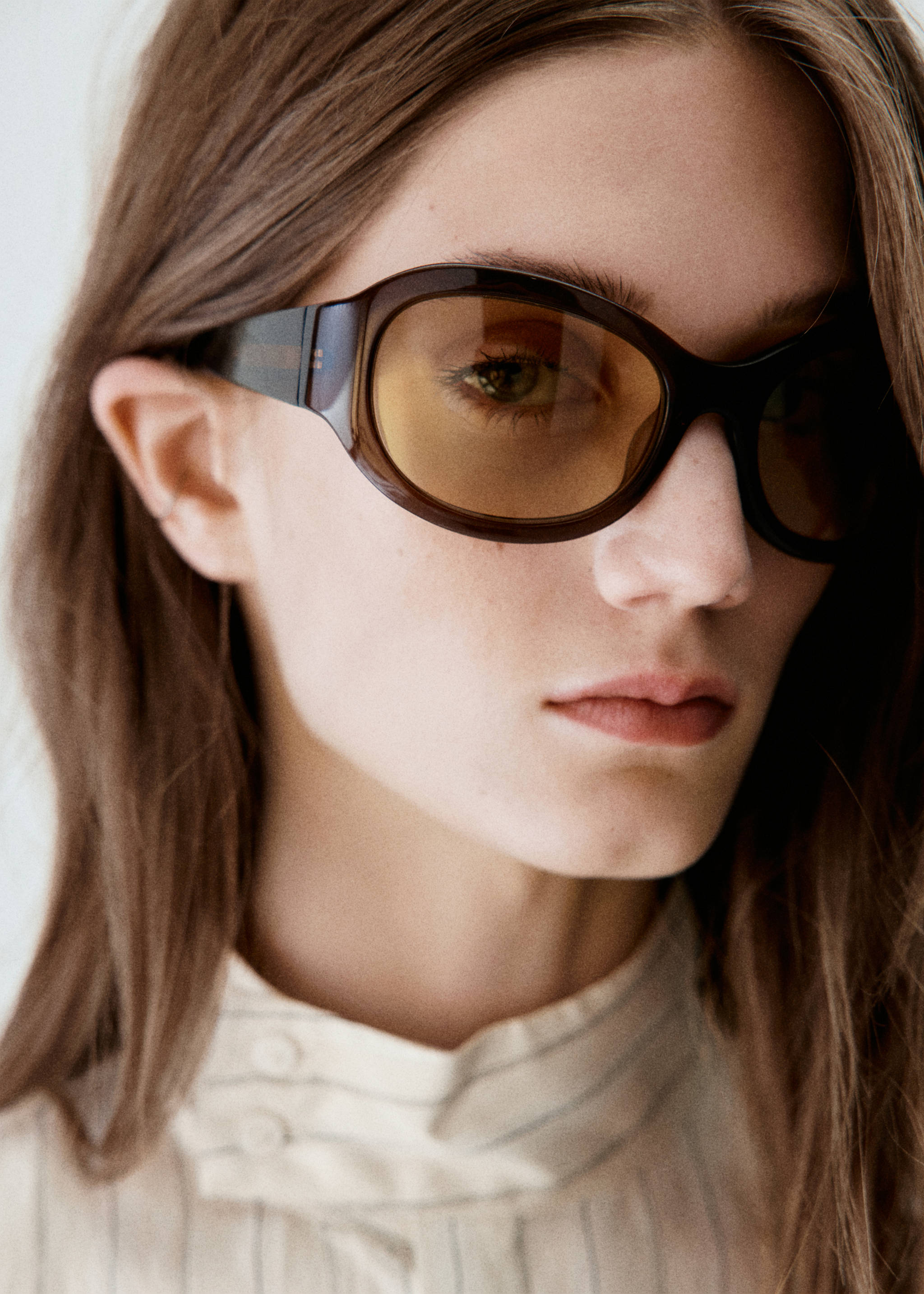 Striped shirt with stand-up collar - Details of the article 3