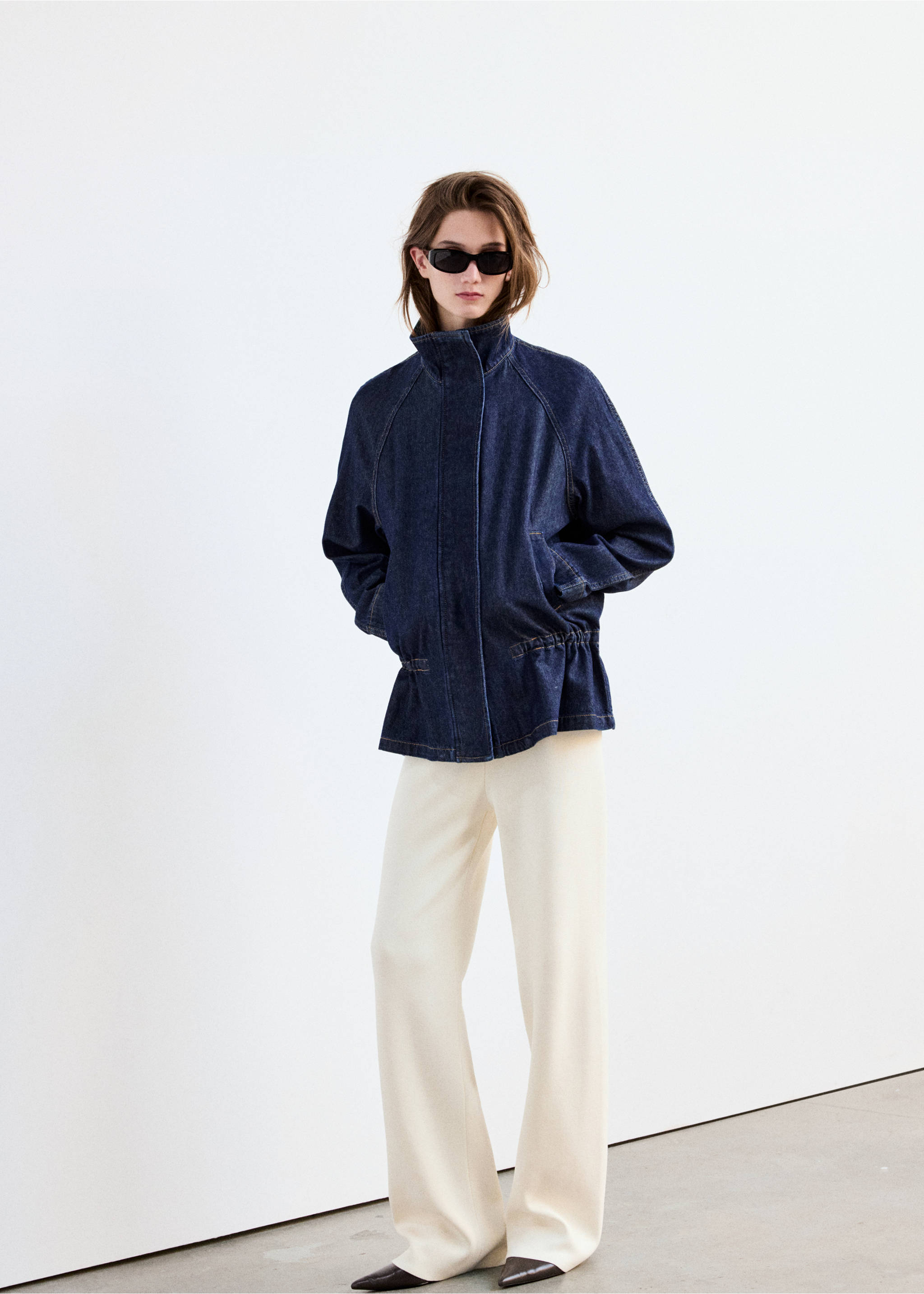 Fine-knit straight-fit trousers - Details of the article 4, Ecru. Ref: 37095878-01.