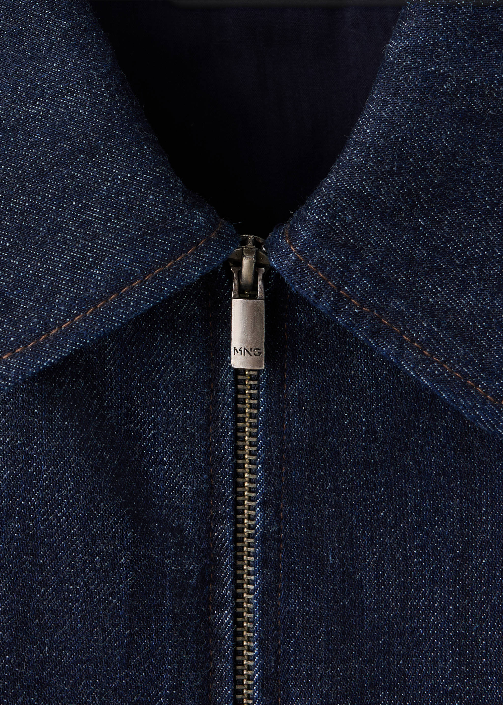 Veste en denim avec fermeture éclair - Détail de l'article 8, Bleu. Ref: 37095973-00.