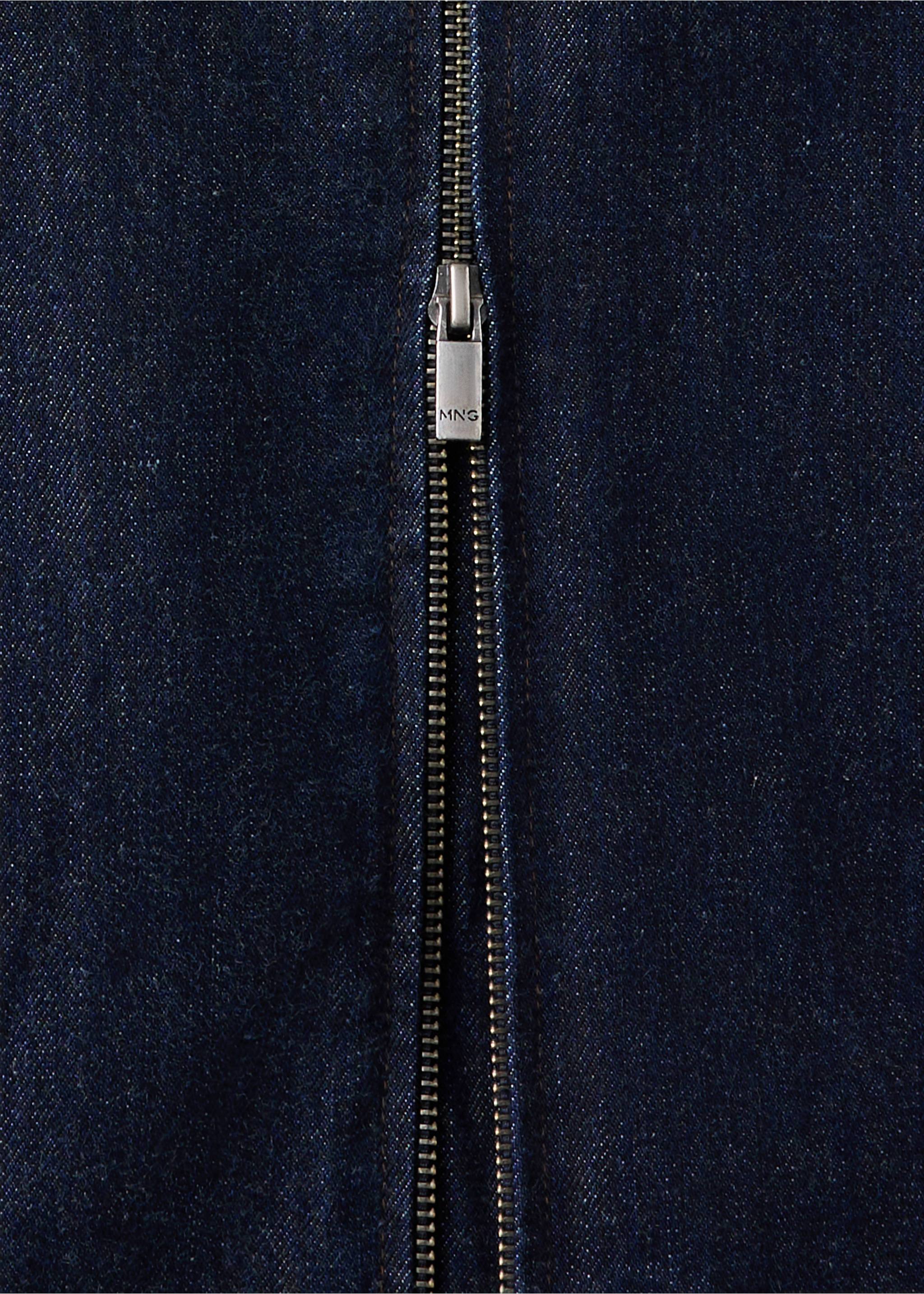 Veste en denim avec fermeture éclair - Détail de l'article 0, Bleu. Ref: 37095973-00.