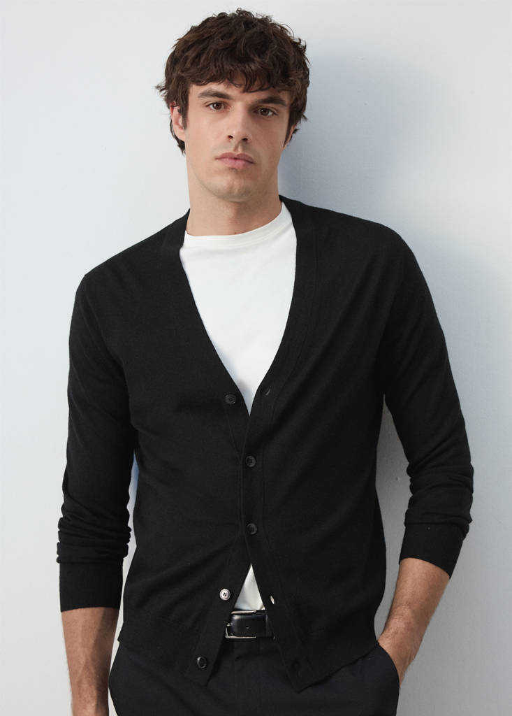 Fine-knit 100% merino wool cardigan — Black