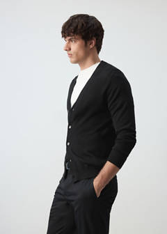 Fine-knit cardigan in 100% merino wool — Black 5