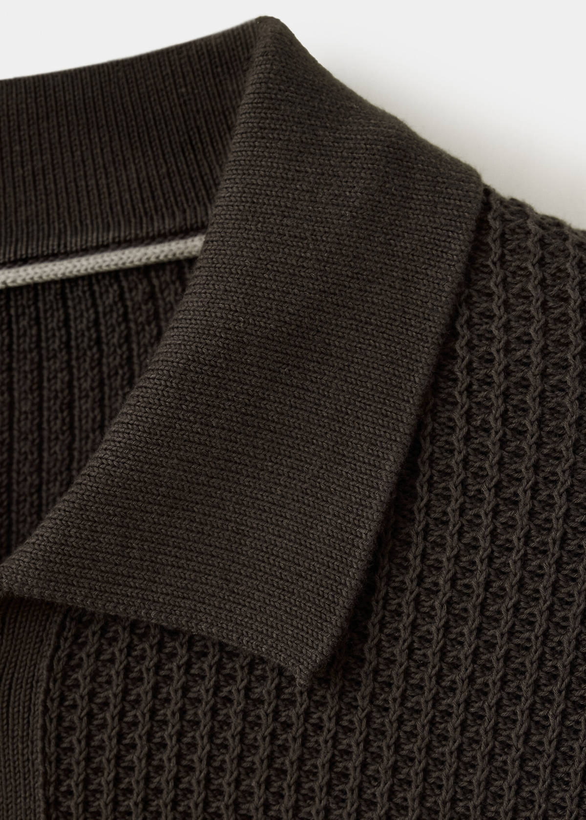 Ribbed knitted cardigan — Chocolate