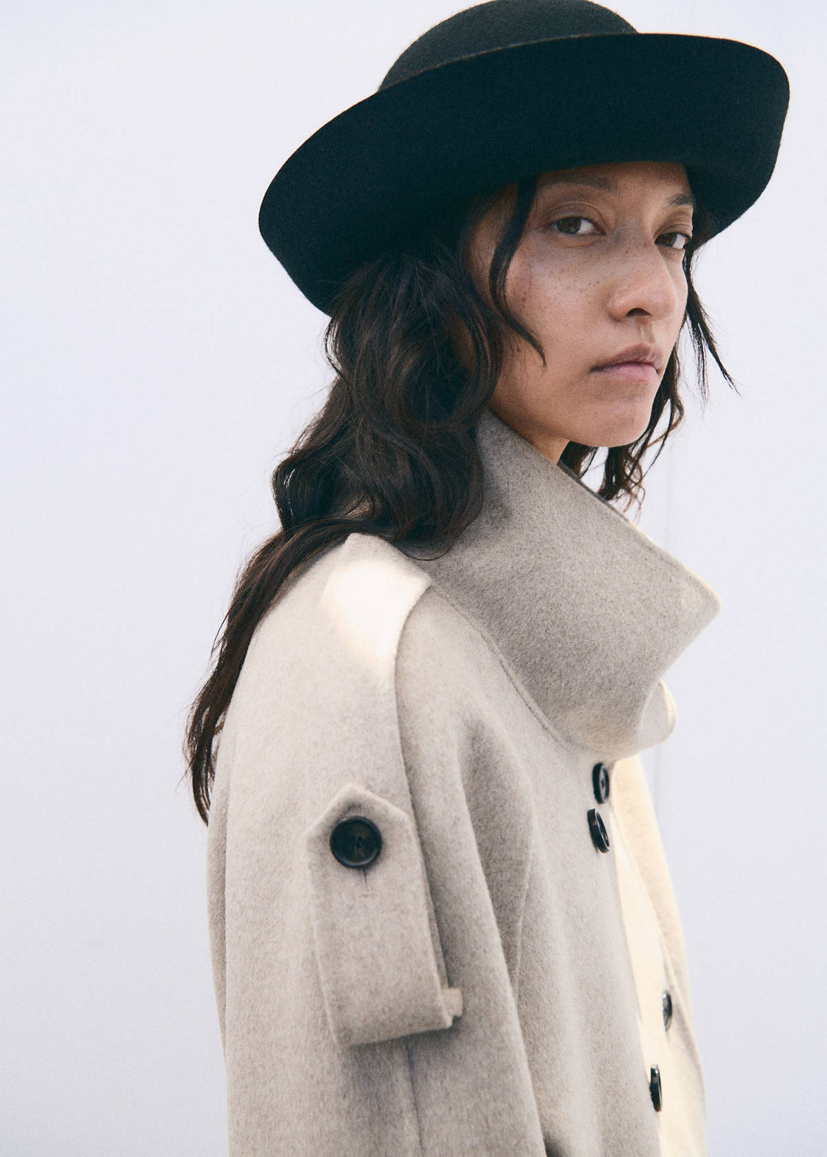 Woollen coat with belt — Medium Brown