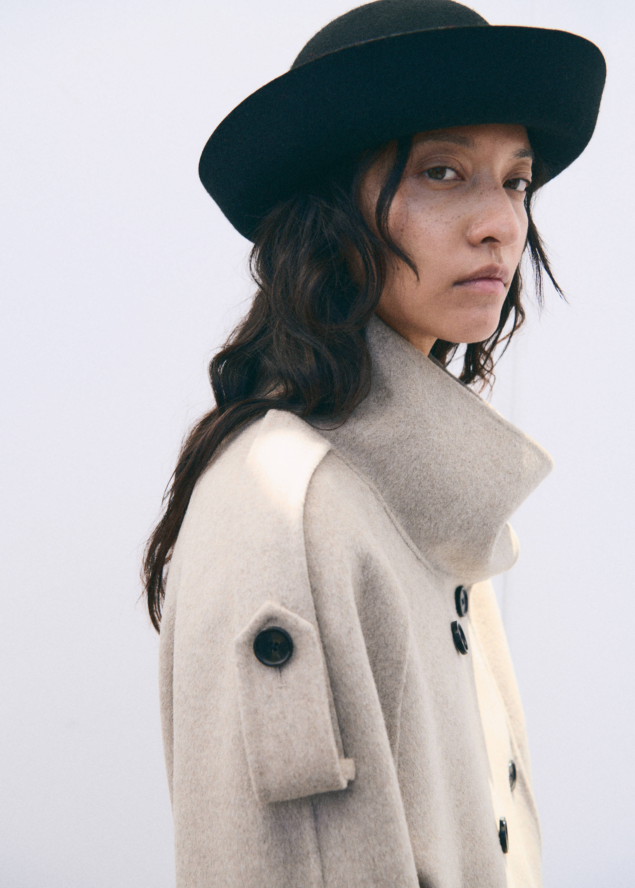Manteau laine col cheminée avec ceinture - Détail de l'article 1