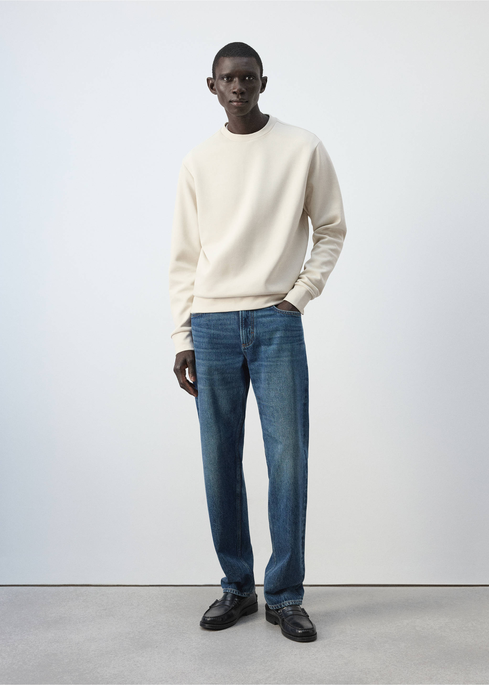 Sweatshirt aus 100 % Baumwolle, Regular Fit - Allgemeine Ansicht, Cremeweiß. Ref: 37095983-00.
