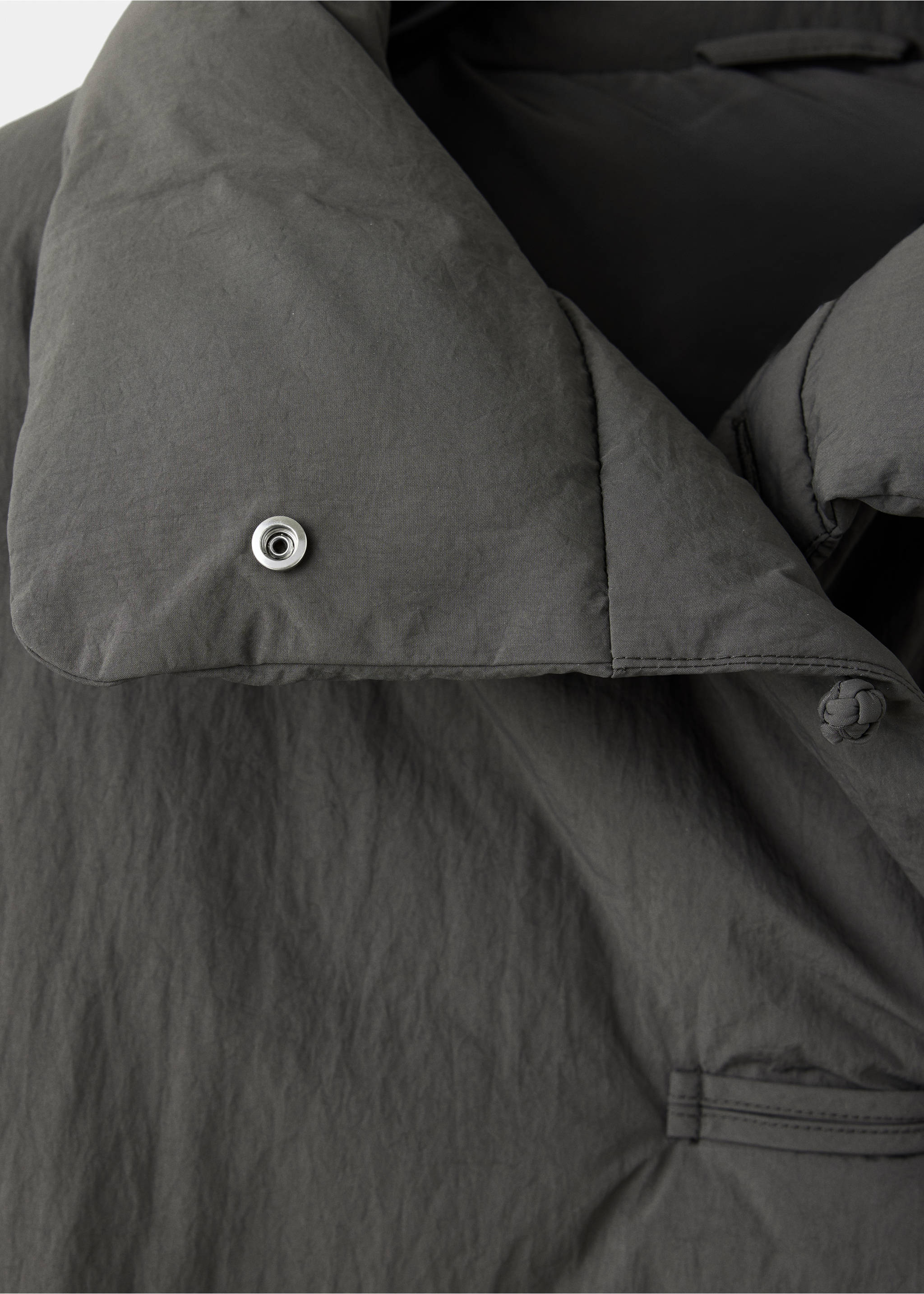 Quilted toggle anorak - Details of the article 0, Grey. Ref: 37095987-00.