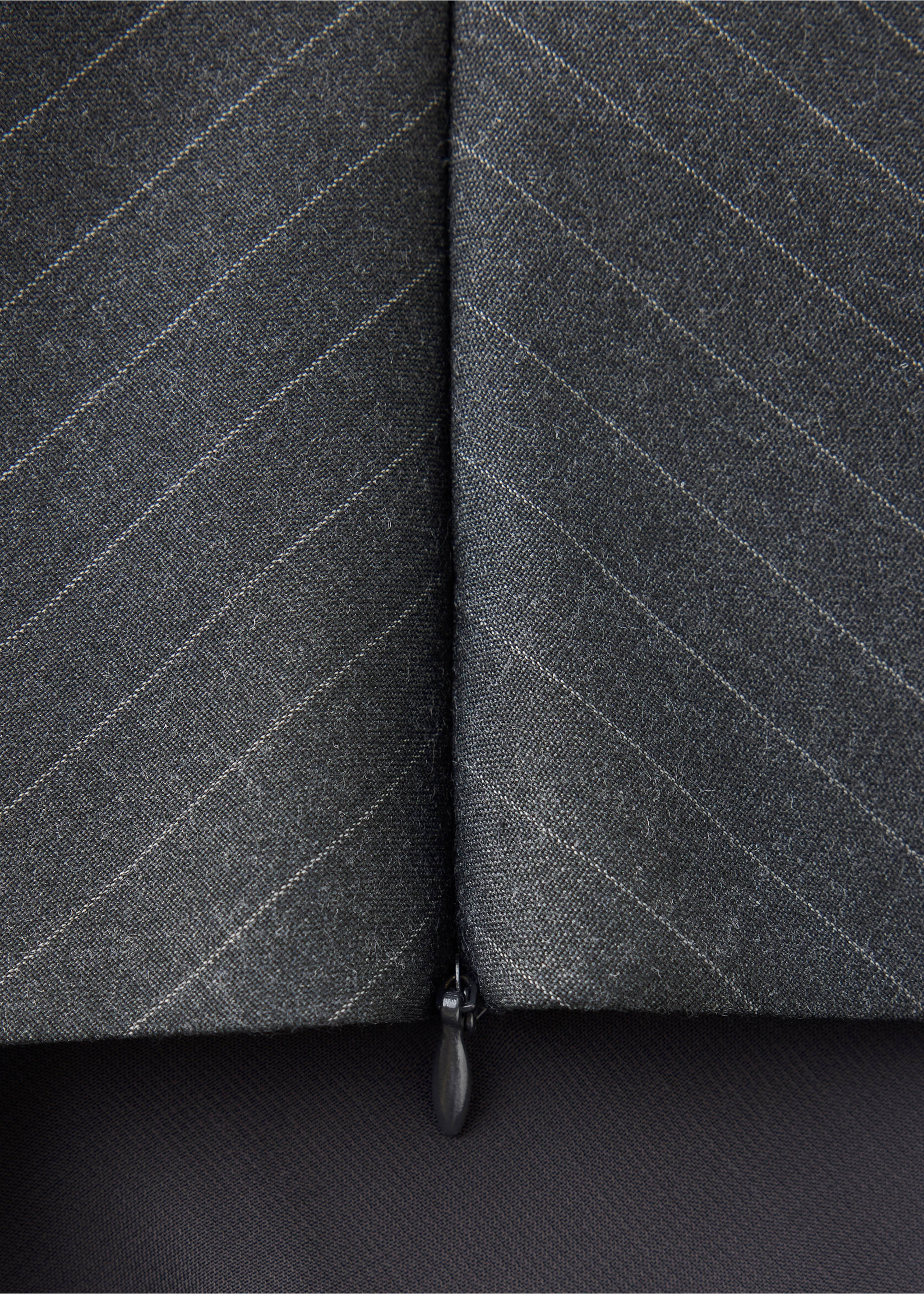 Pinstripe halter top - Details of the article 0, Grey. Ref: 37095988-00.