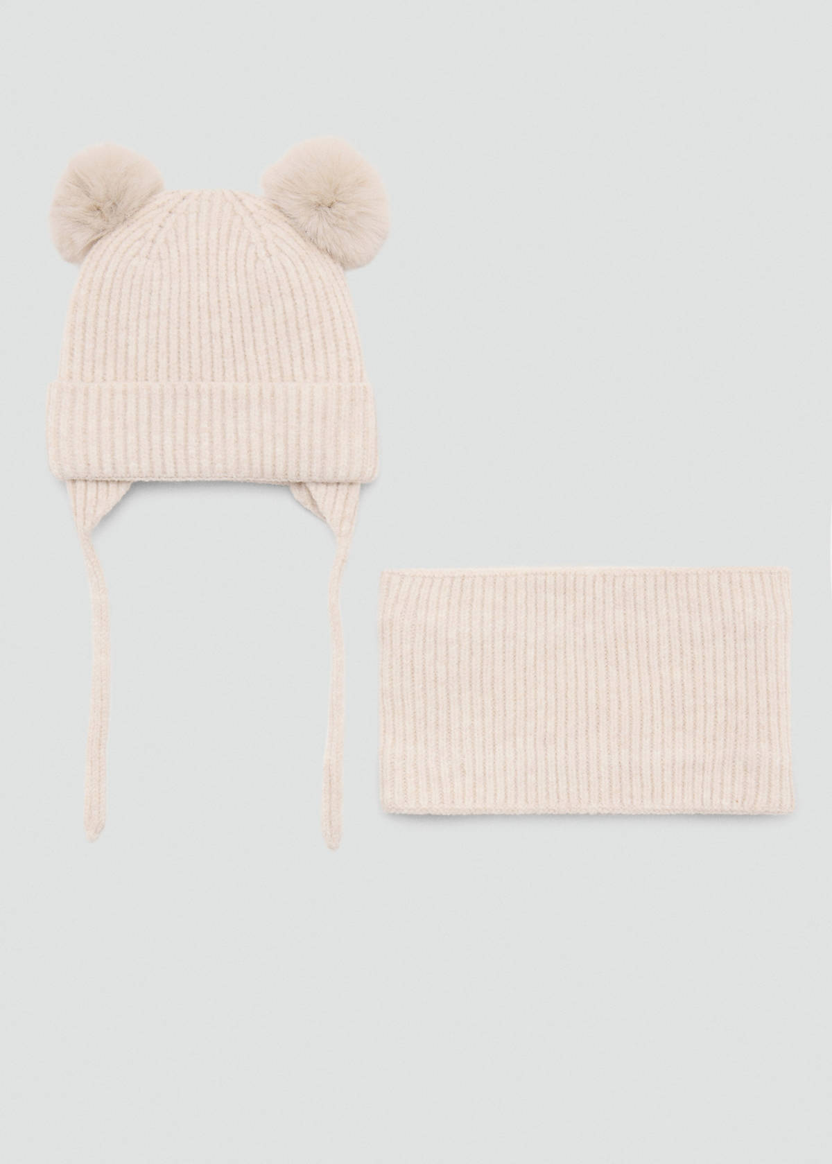 Pom pom cable-knit beanie — Sand