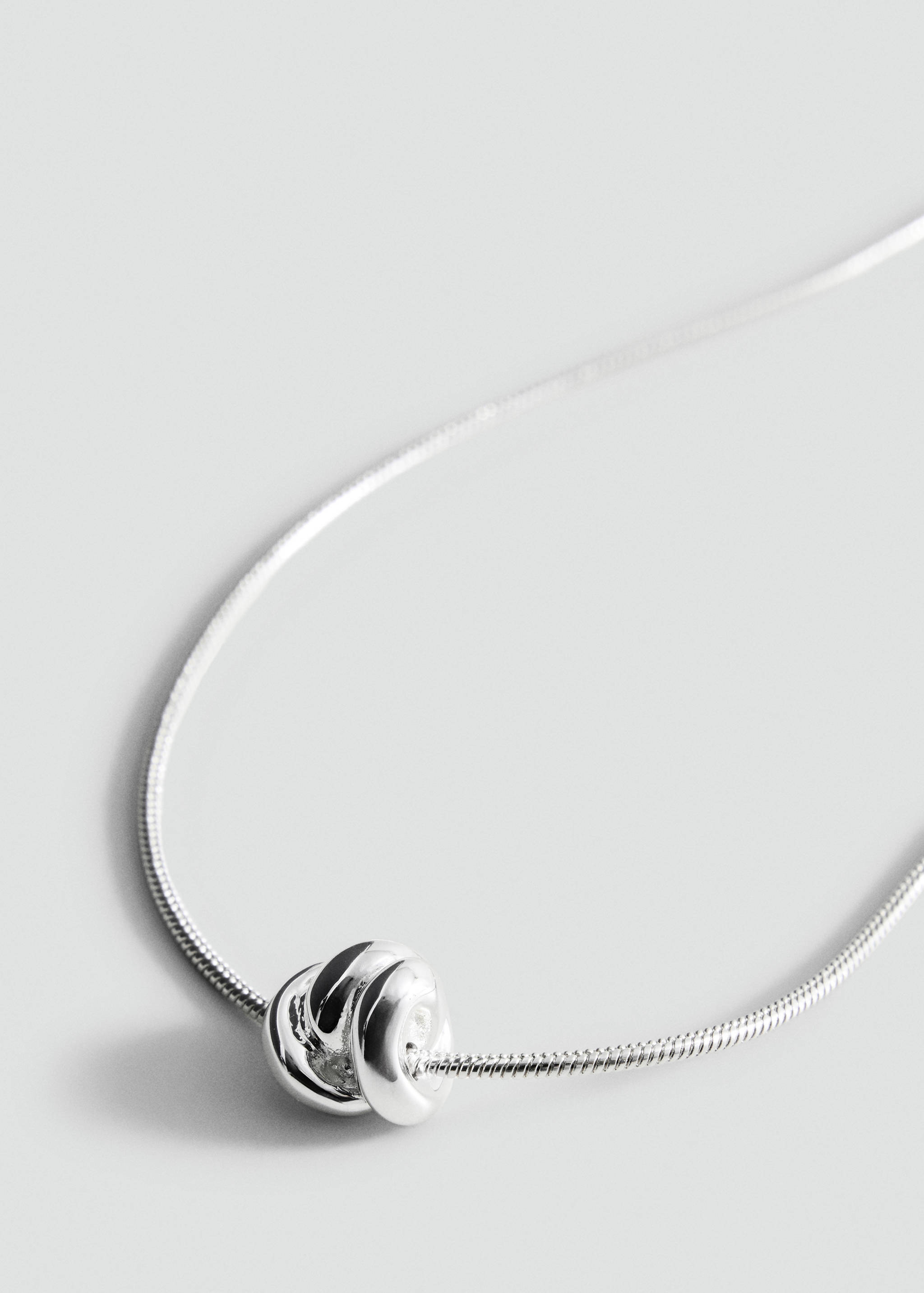 Stainless steel beaded necklace - Medium plane