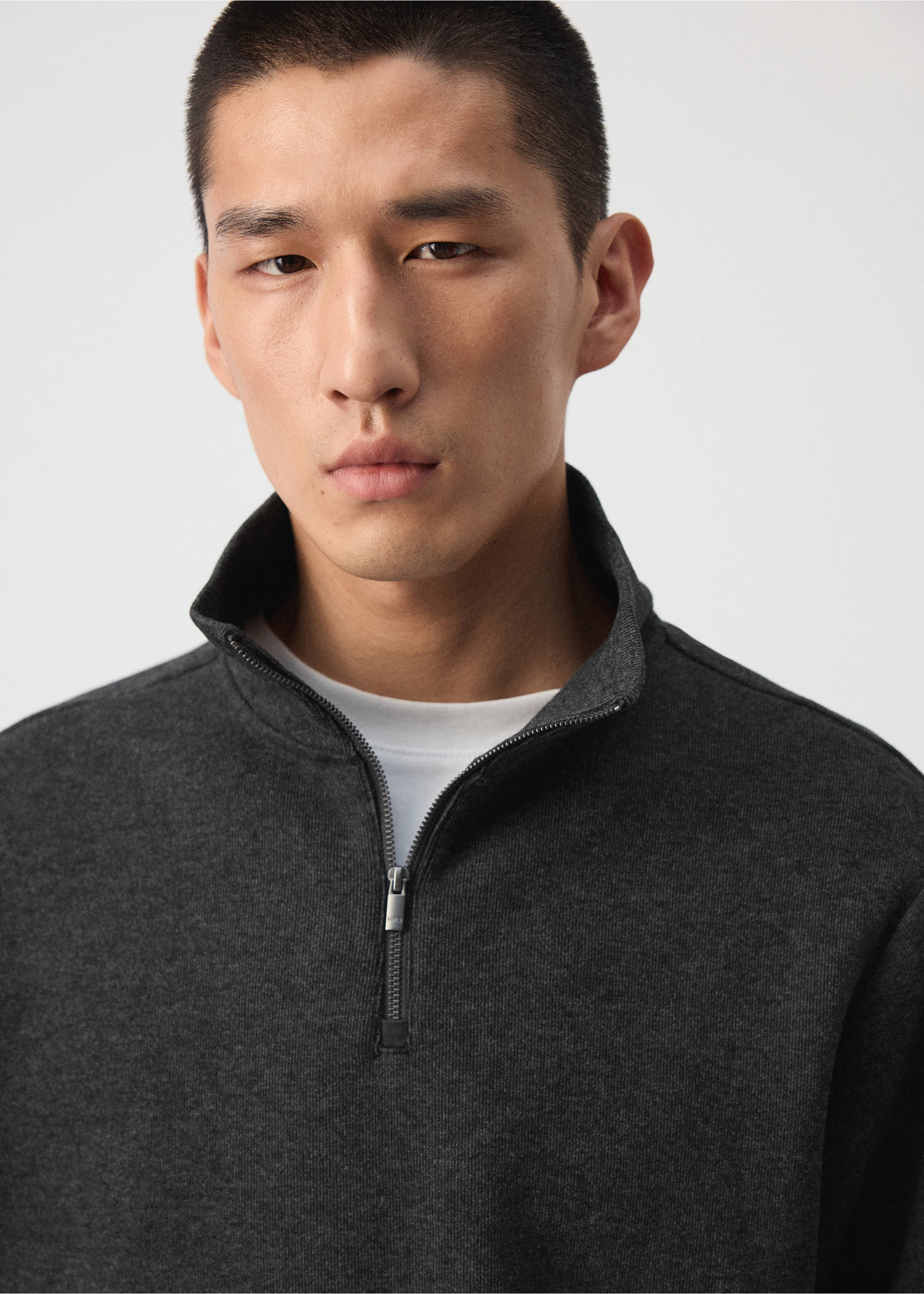 Dark grey half-zip sweatshirt with a high funnel neck., Dark Grey. Ref: 37095995-00.
