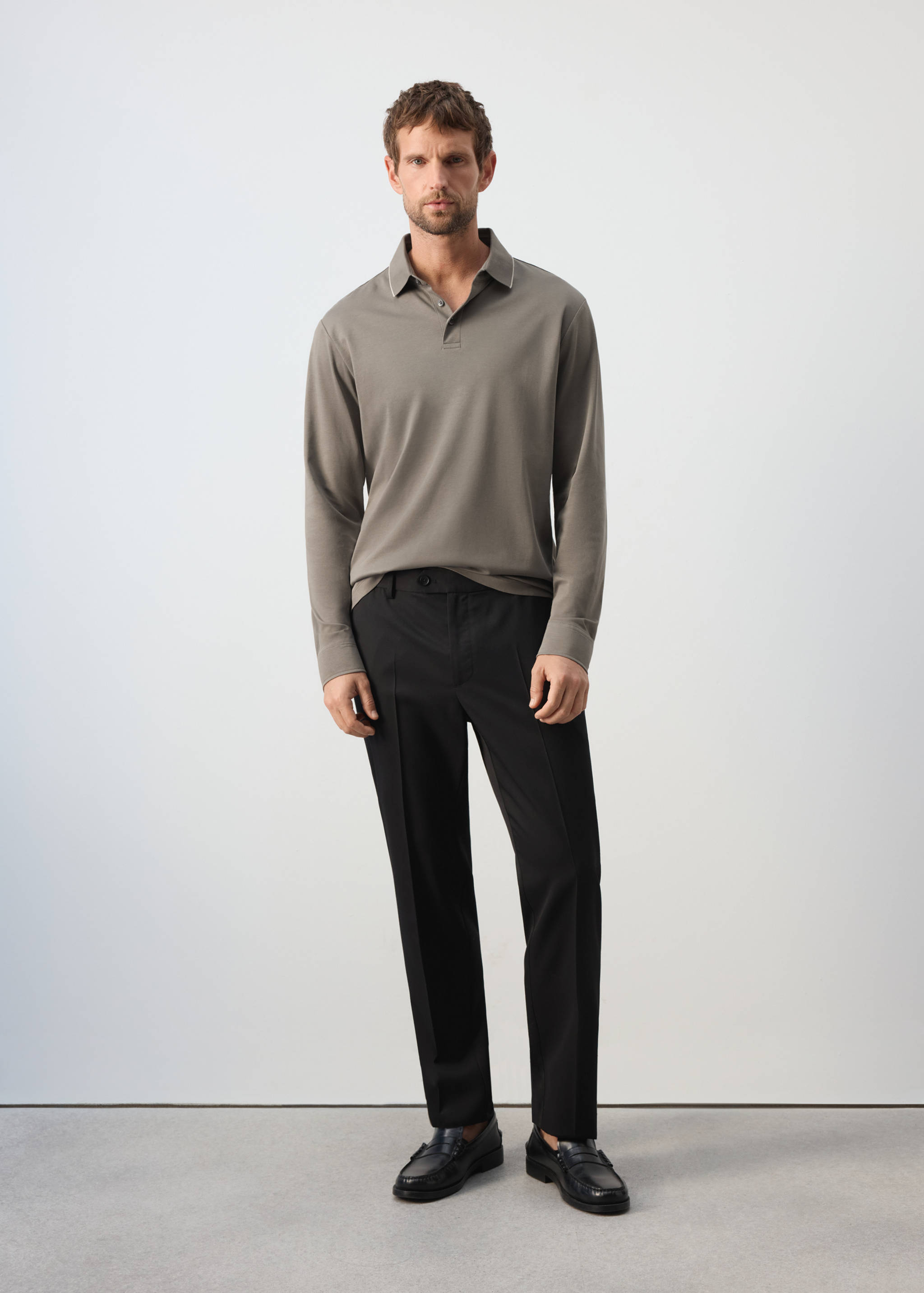 100% cotton polo shirt with contrasting detail - General plane