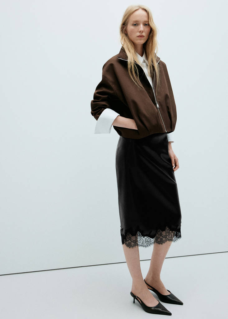 Faux leather skirt with lace trim — Black