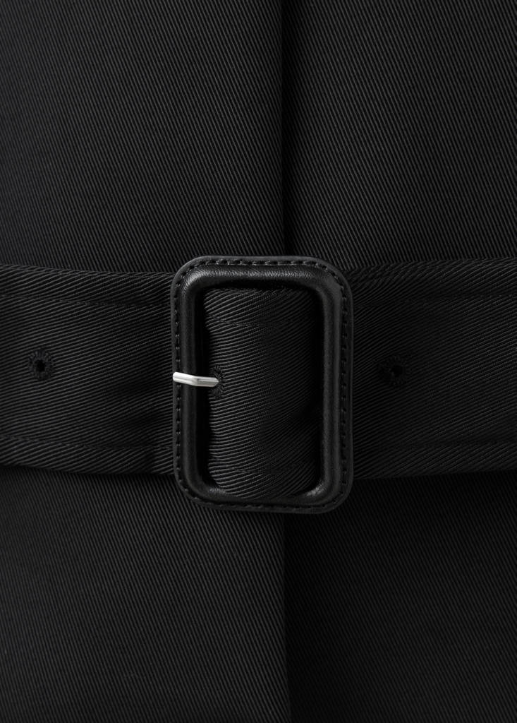 Shirt-collar jacket with belt — Black
