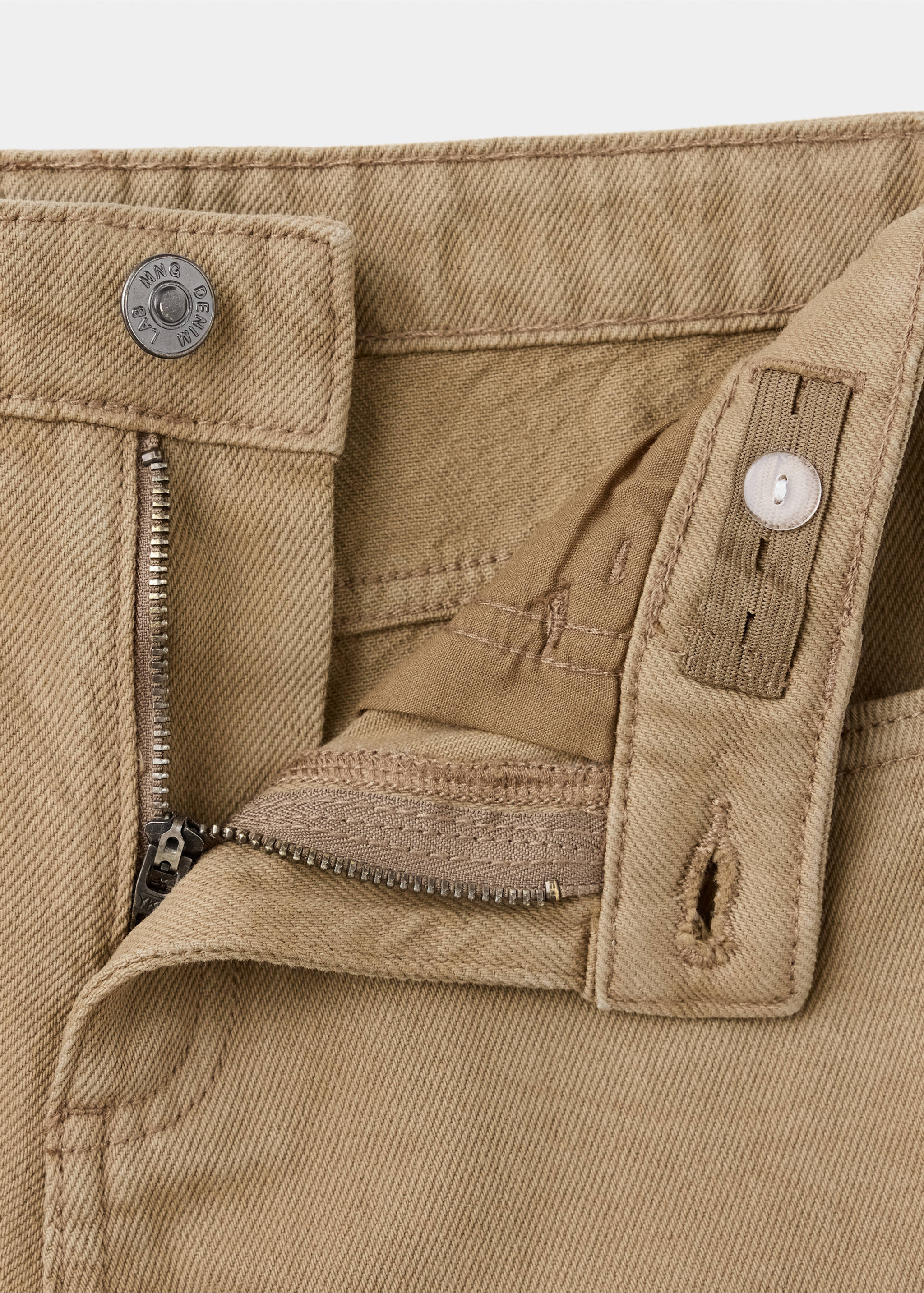 Mid-rise straight jeans - Details of the article 8, Brown. Ref: 37096330-00.
