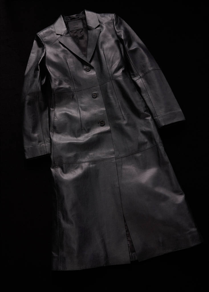 Leather coat with lapels — Black
