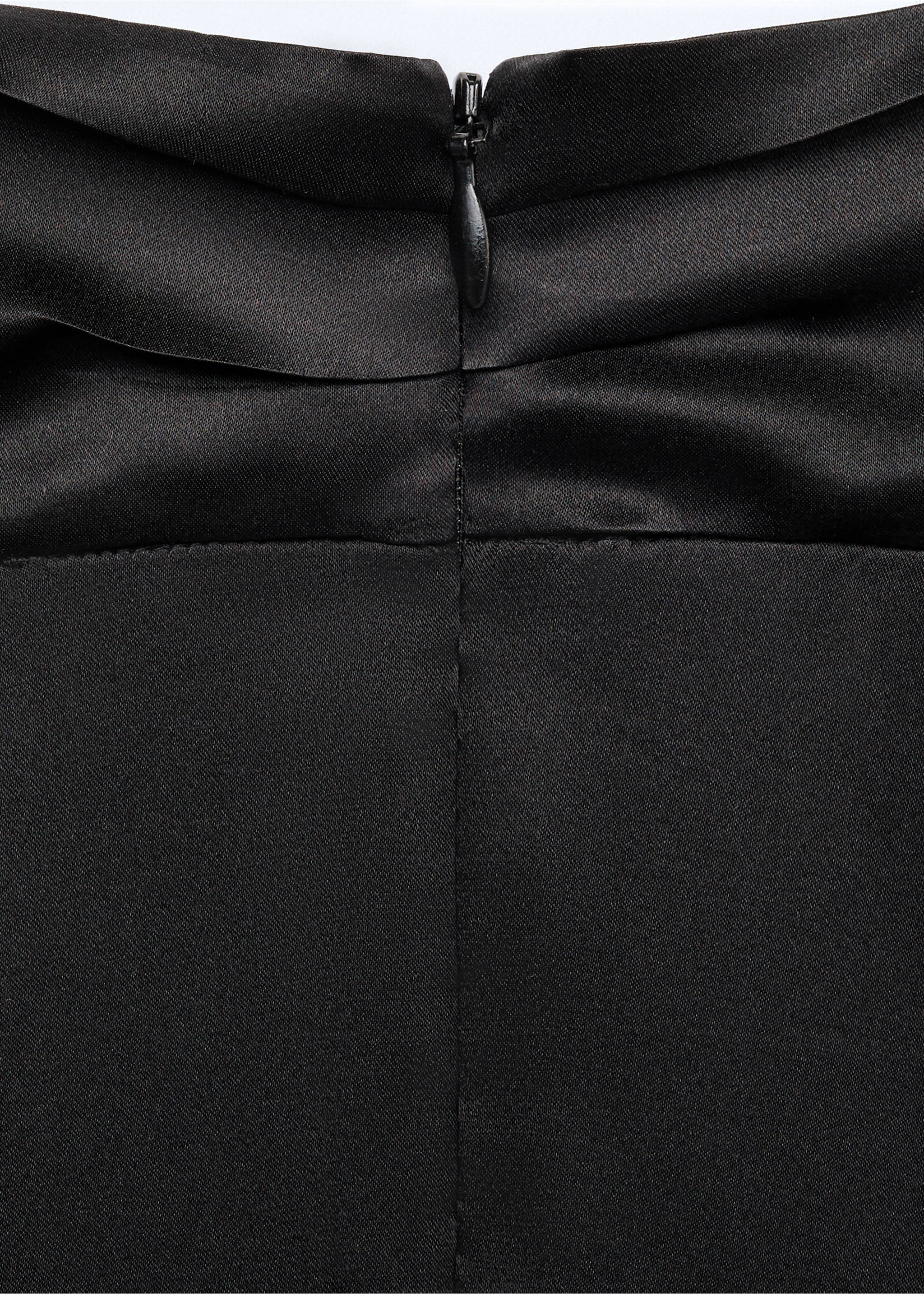 Bluse aus 100 % Seide mit Öffnung - Detail des Artikels 0, Schwarz. Ref: 37096352-00.