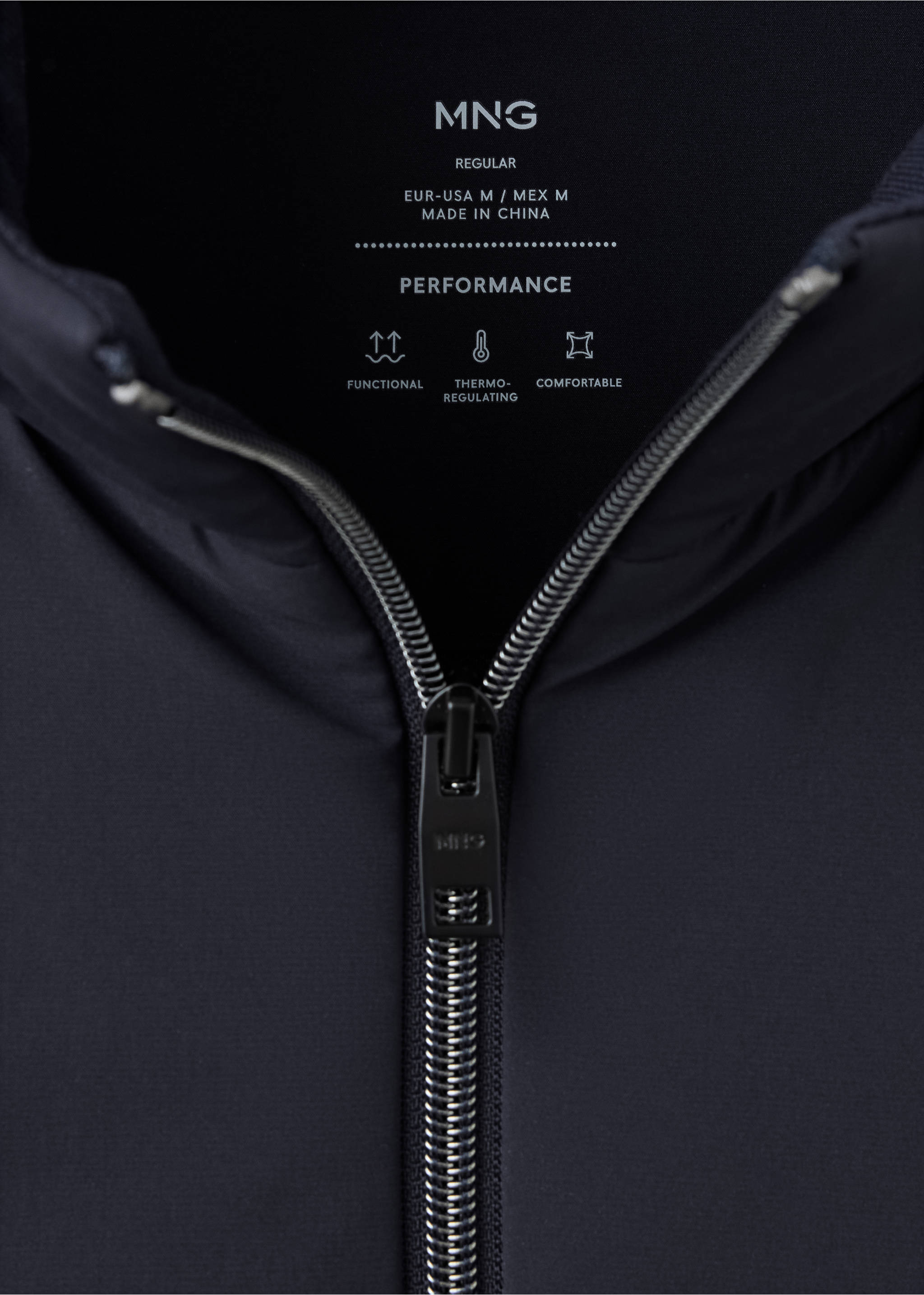 Thermolite® zip-up gilet - Details of the article 8, Navy. Ref: 37096726-00.