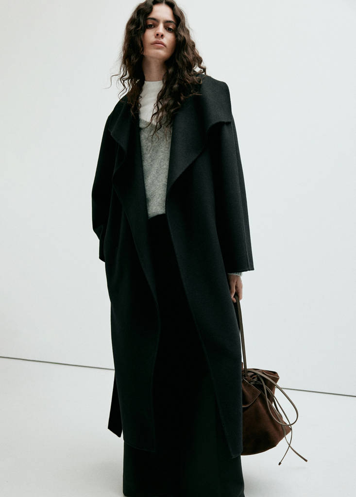 Handmade wool coat with belt — Black