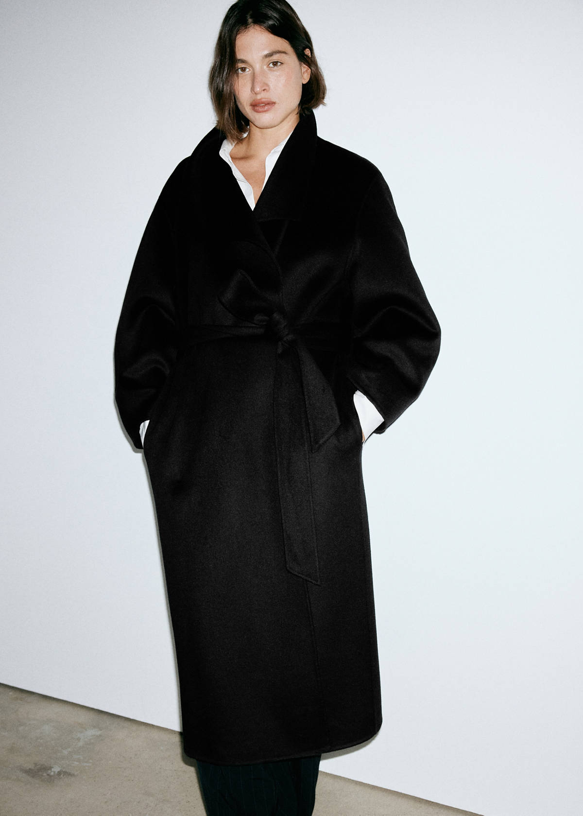 Handmade wool coat with belt — Black