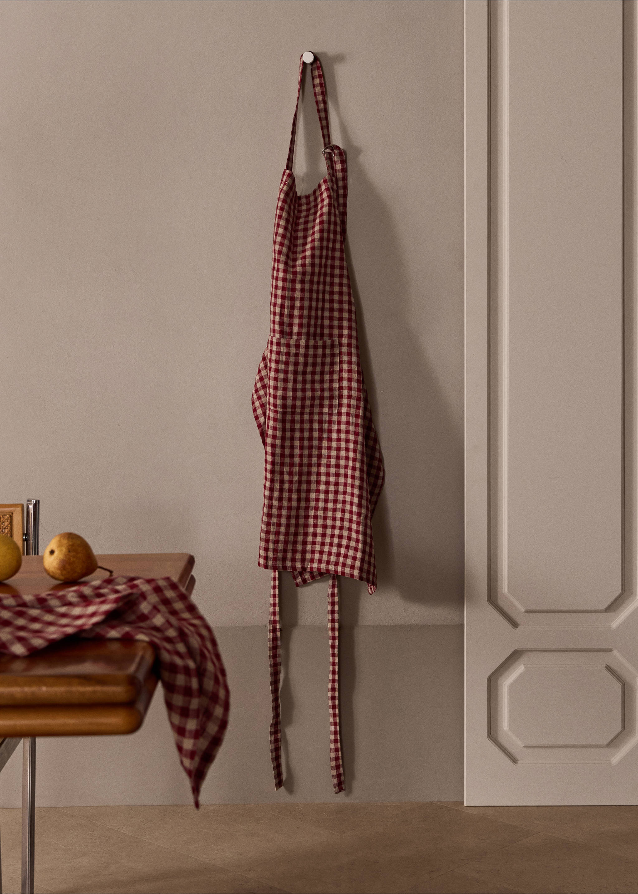 100% linen gingham apron - General plane, Red. Ref: 37096732-00.