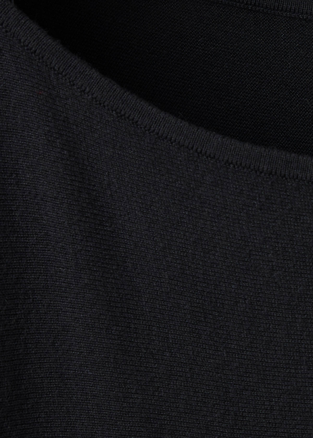 Short knitted dress — Black
