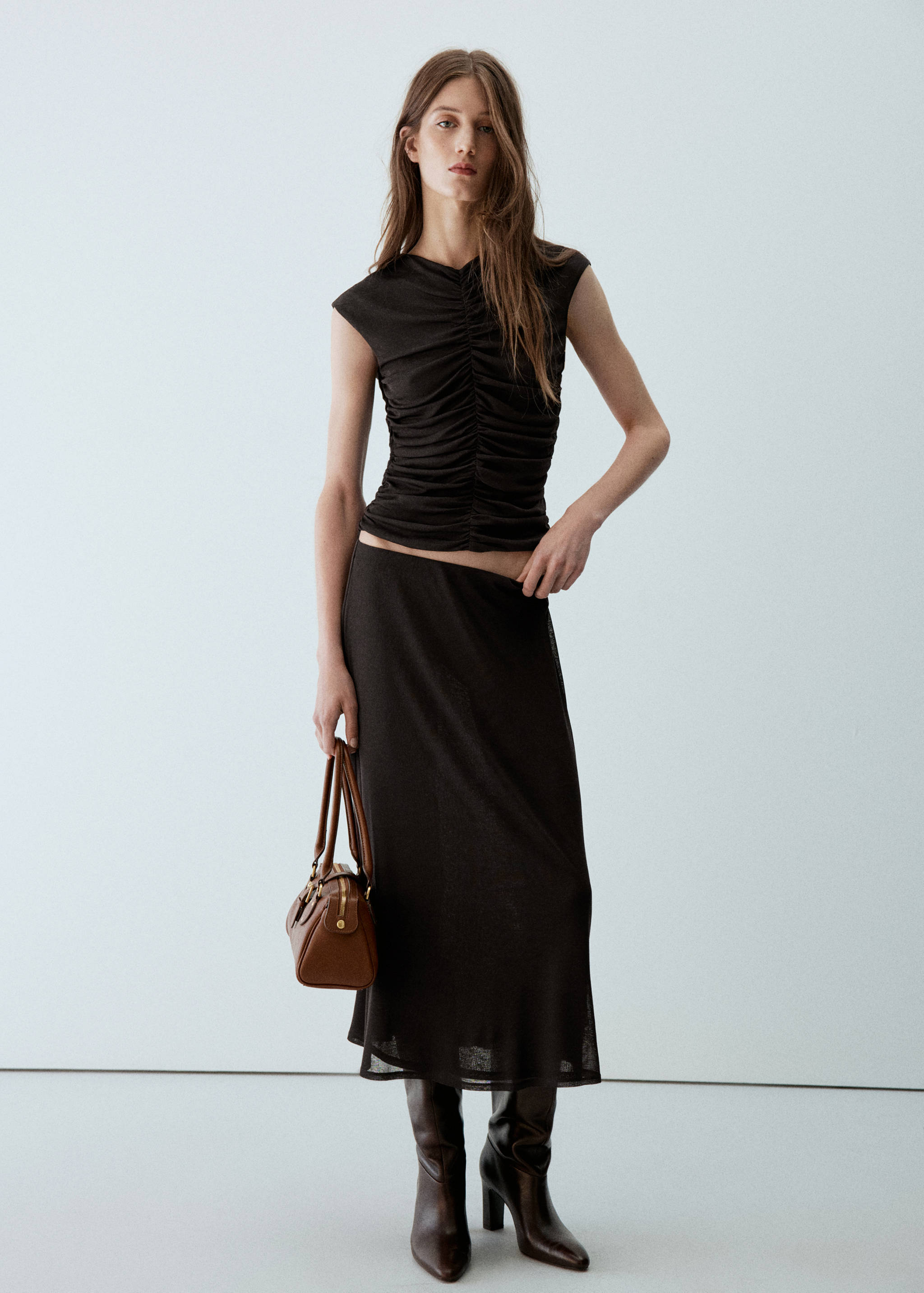 Flared midi-skirt - General plane