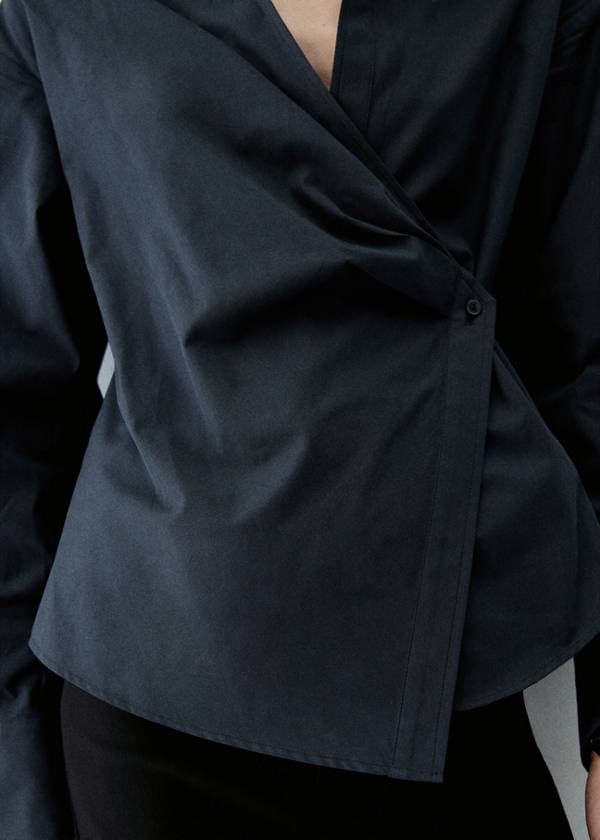Wrap-over cotton blouse — Navy